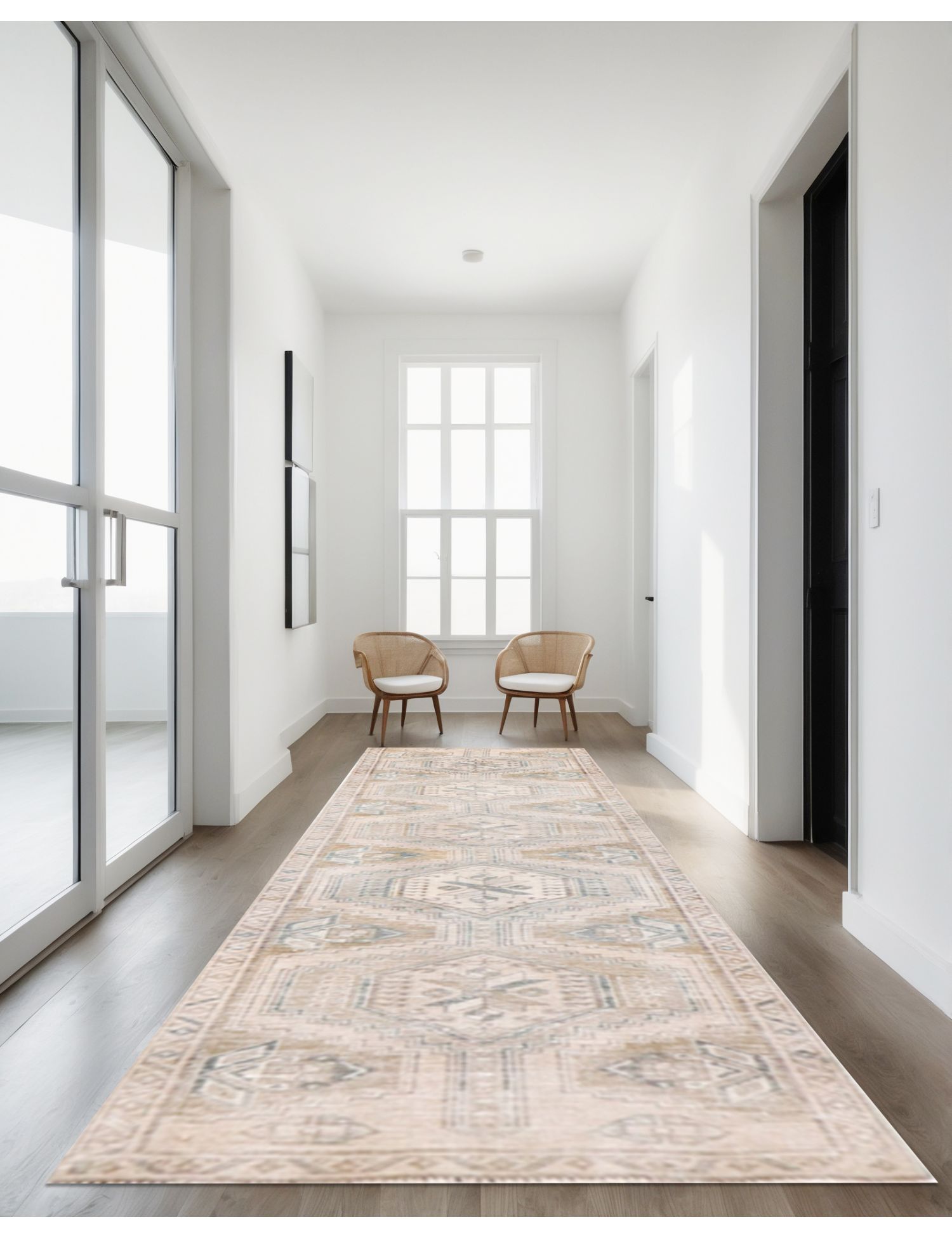 Persian Vintage    <br/>372 x 72 cm