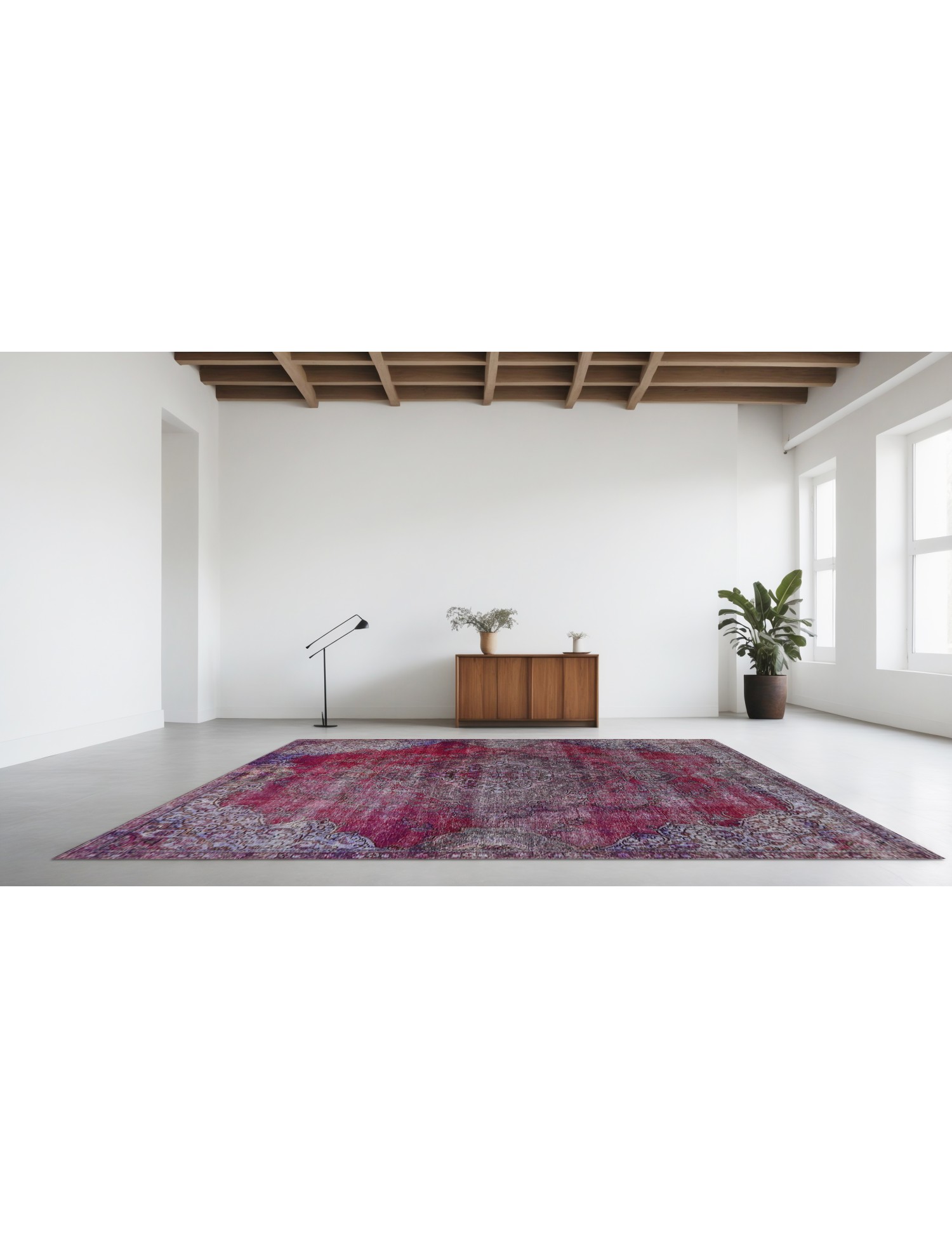 Persian Vintage    <br/>320 x 225 cm