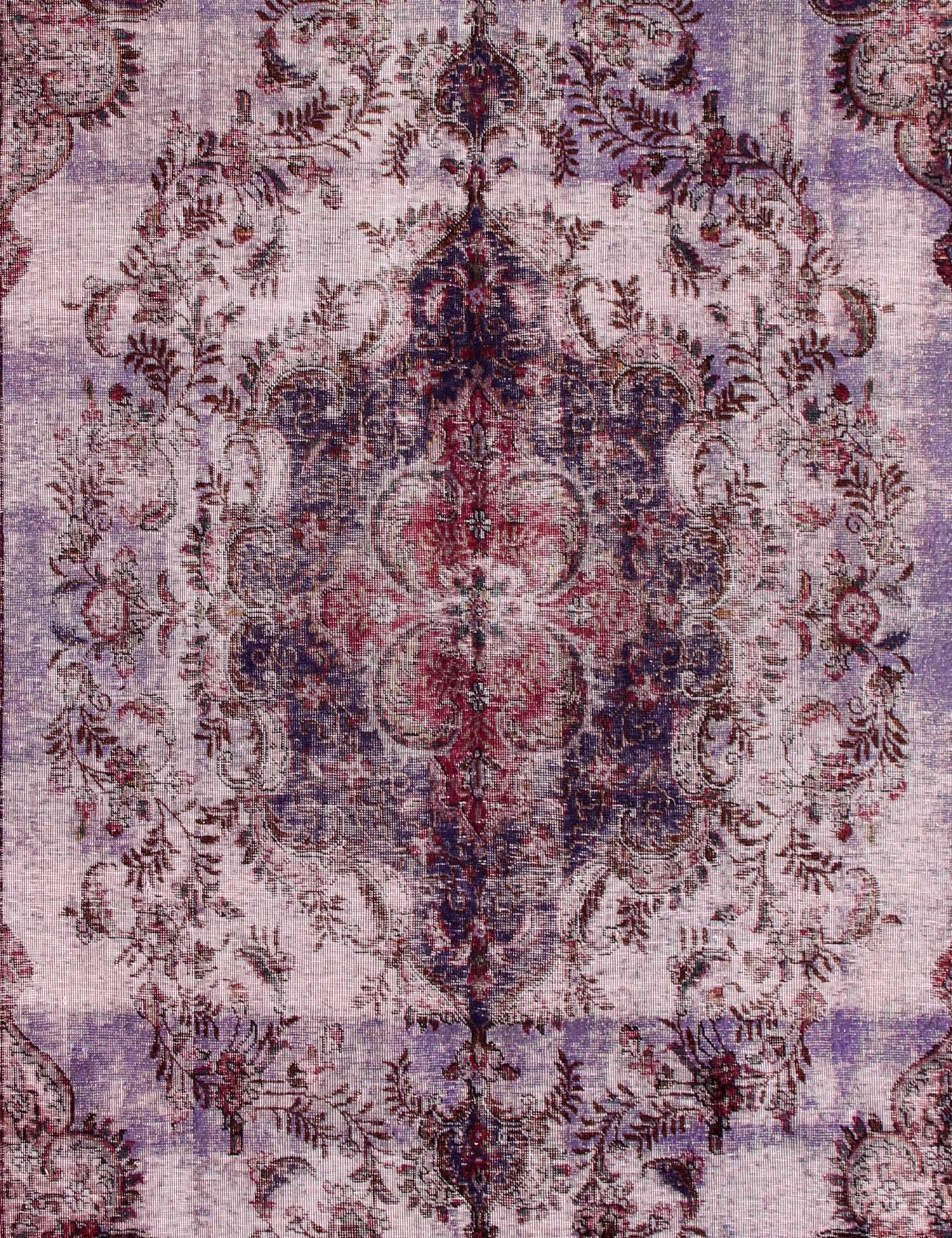 Persian Vintage    <br/>256 x 212 cm