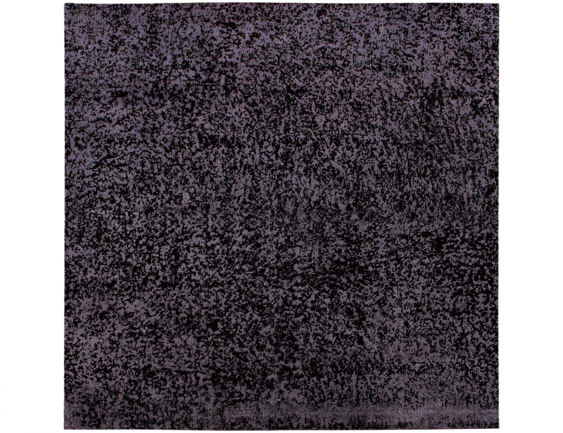 Persian Vintage    <br/>290 x 290 cm