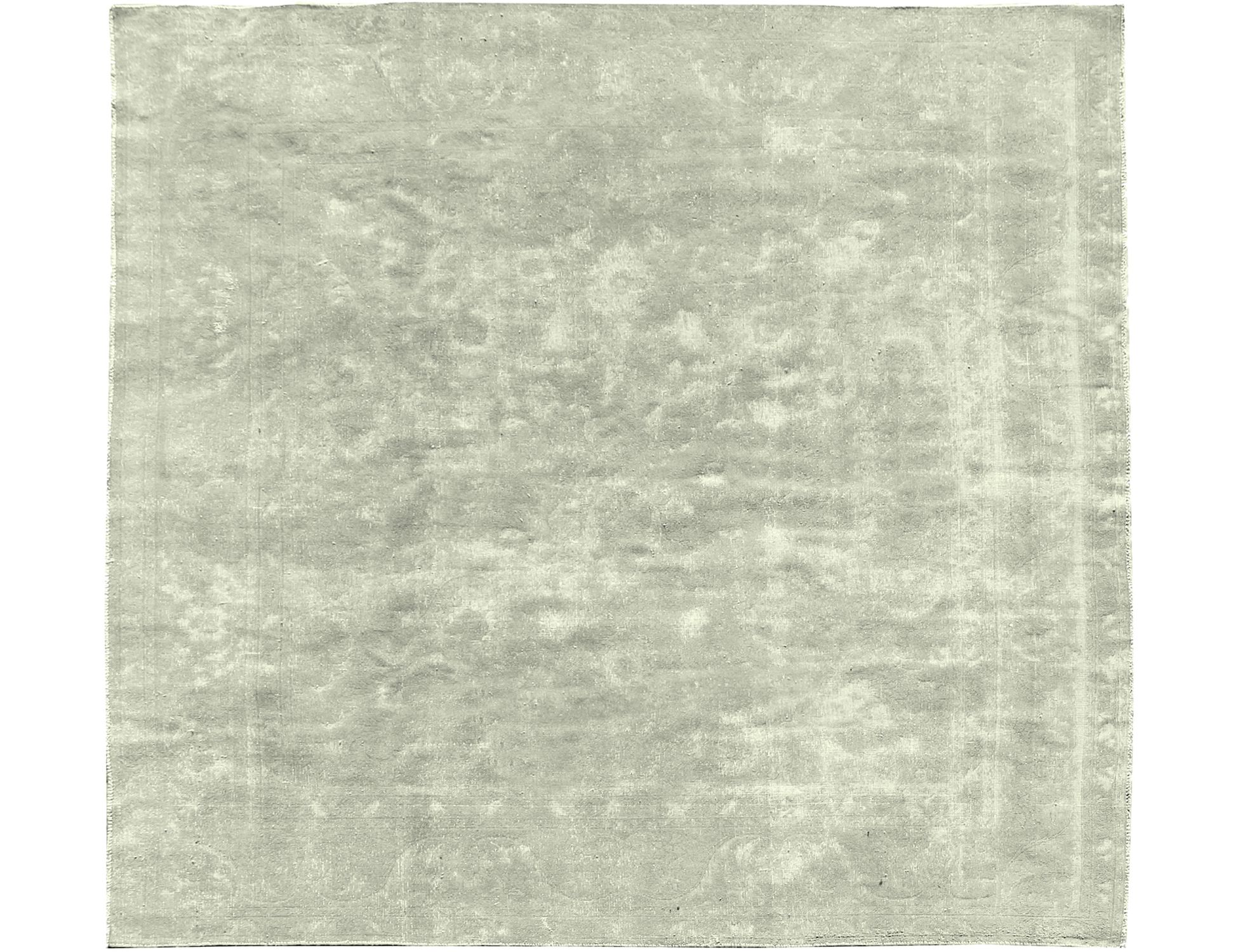 Persian Vintage    <br/>275 x 280 cm