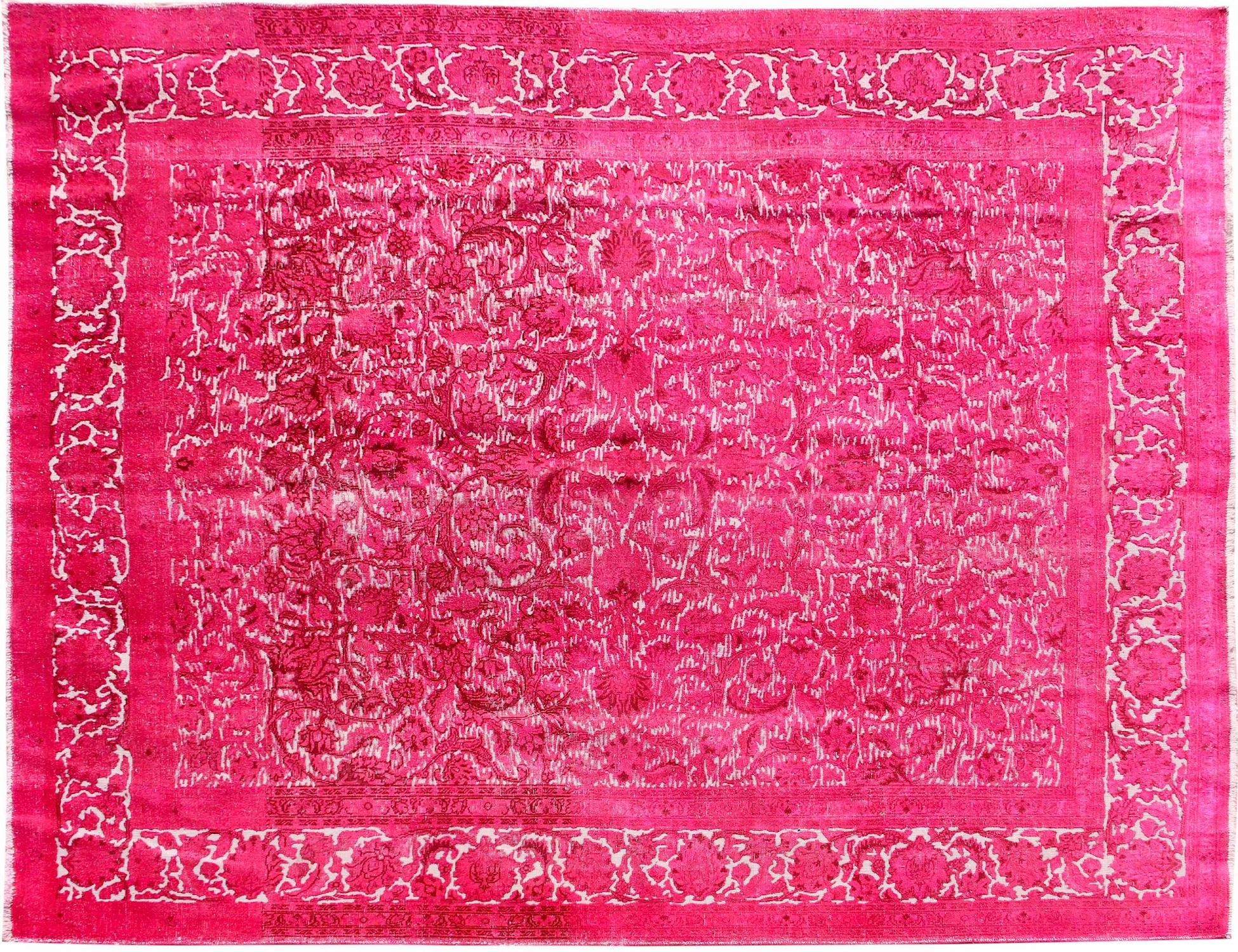 Persian Vintage    <br/>348 x 300 cm