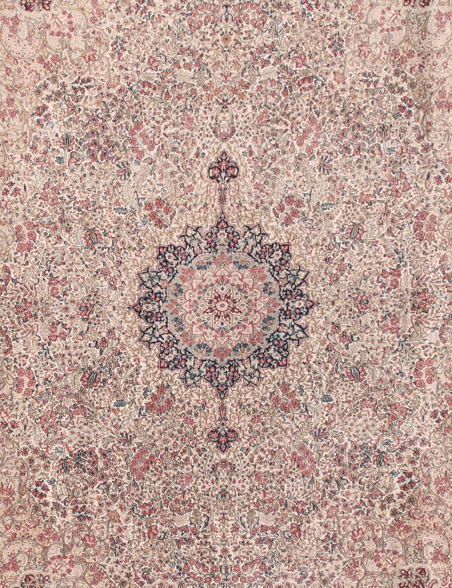 Retro Rug  <br/>384 x 297 cm