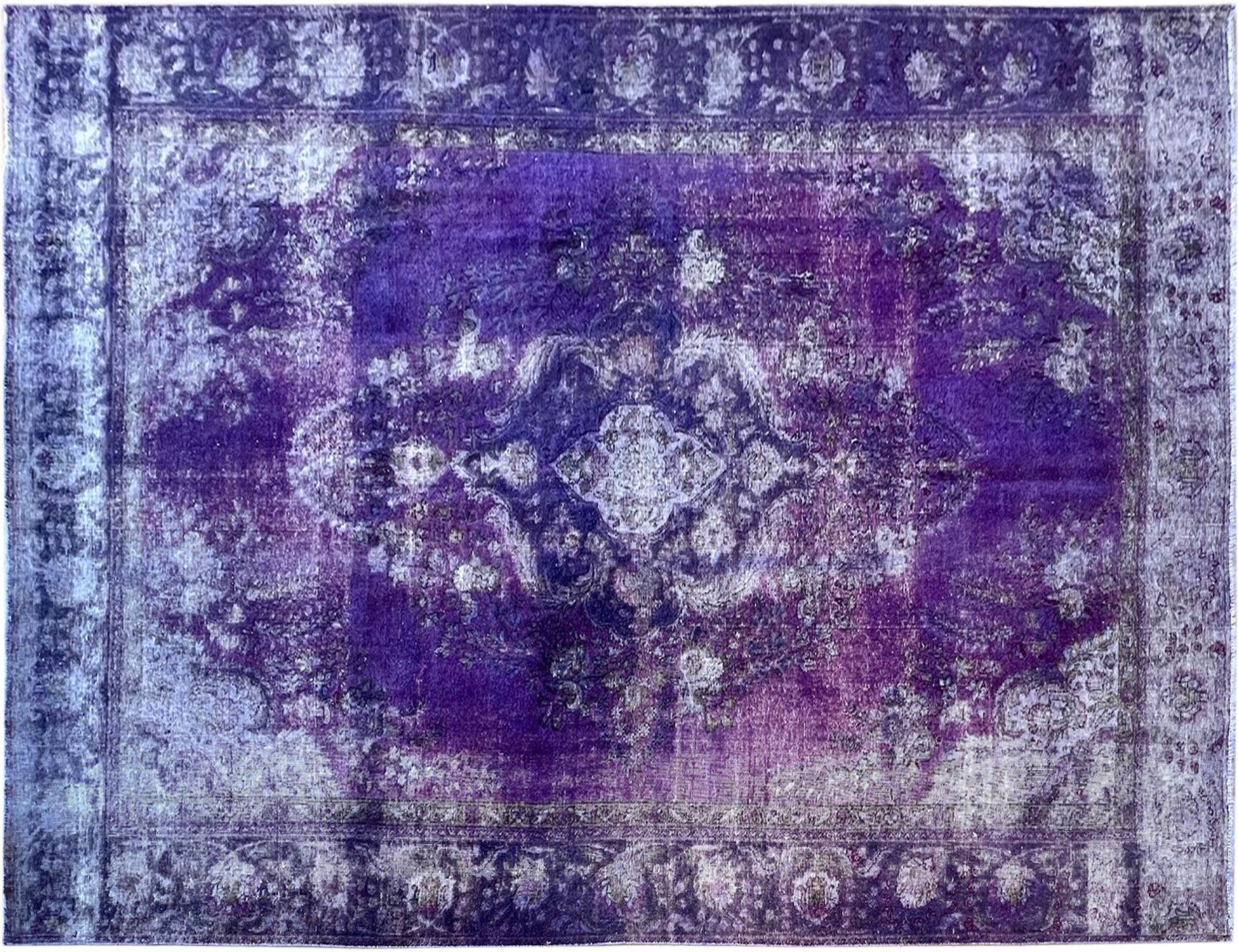 Persian Vintage    <br/>370 x 276 cm