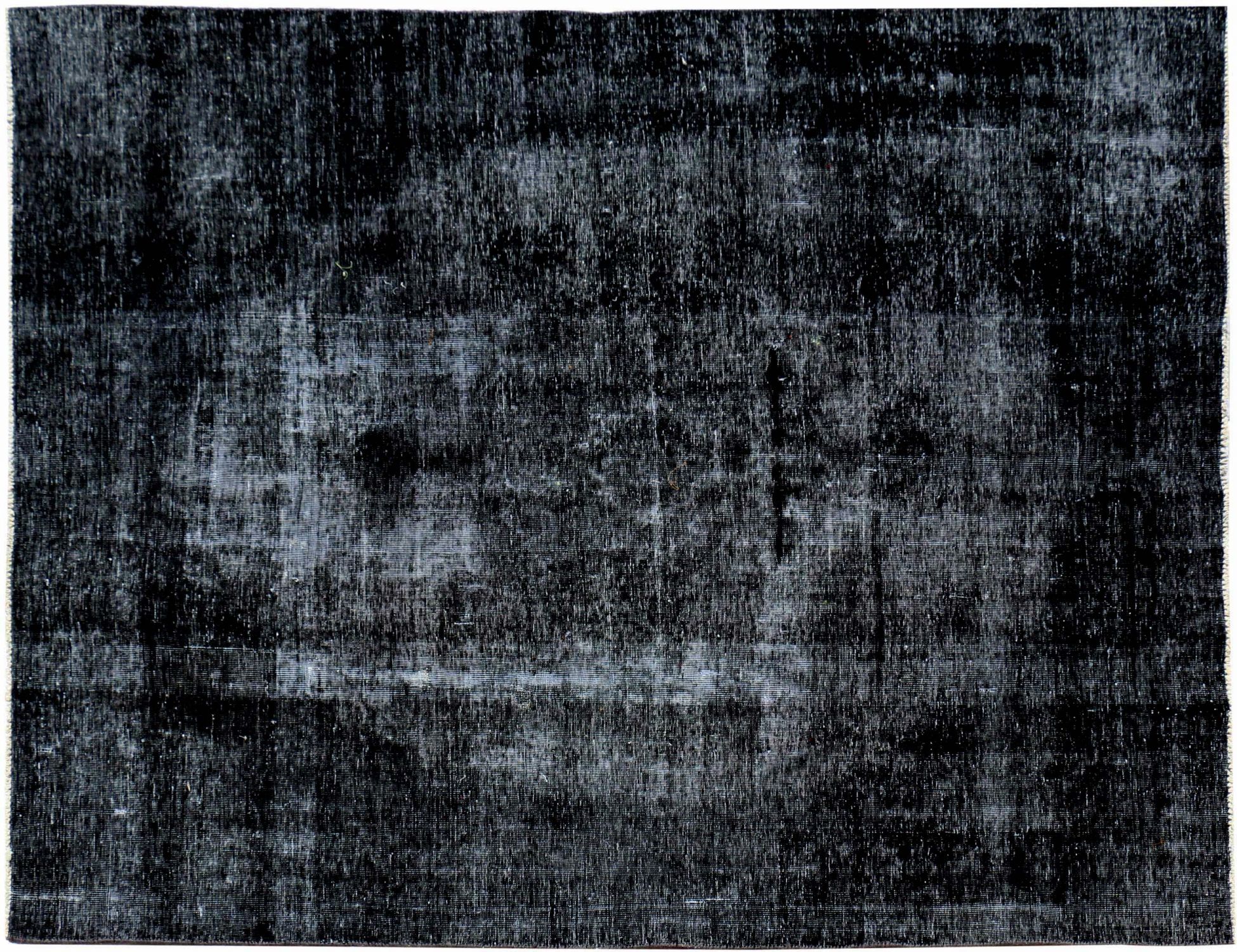 Persian Vintage    <br/>268 x 203 cm