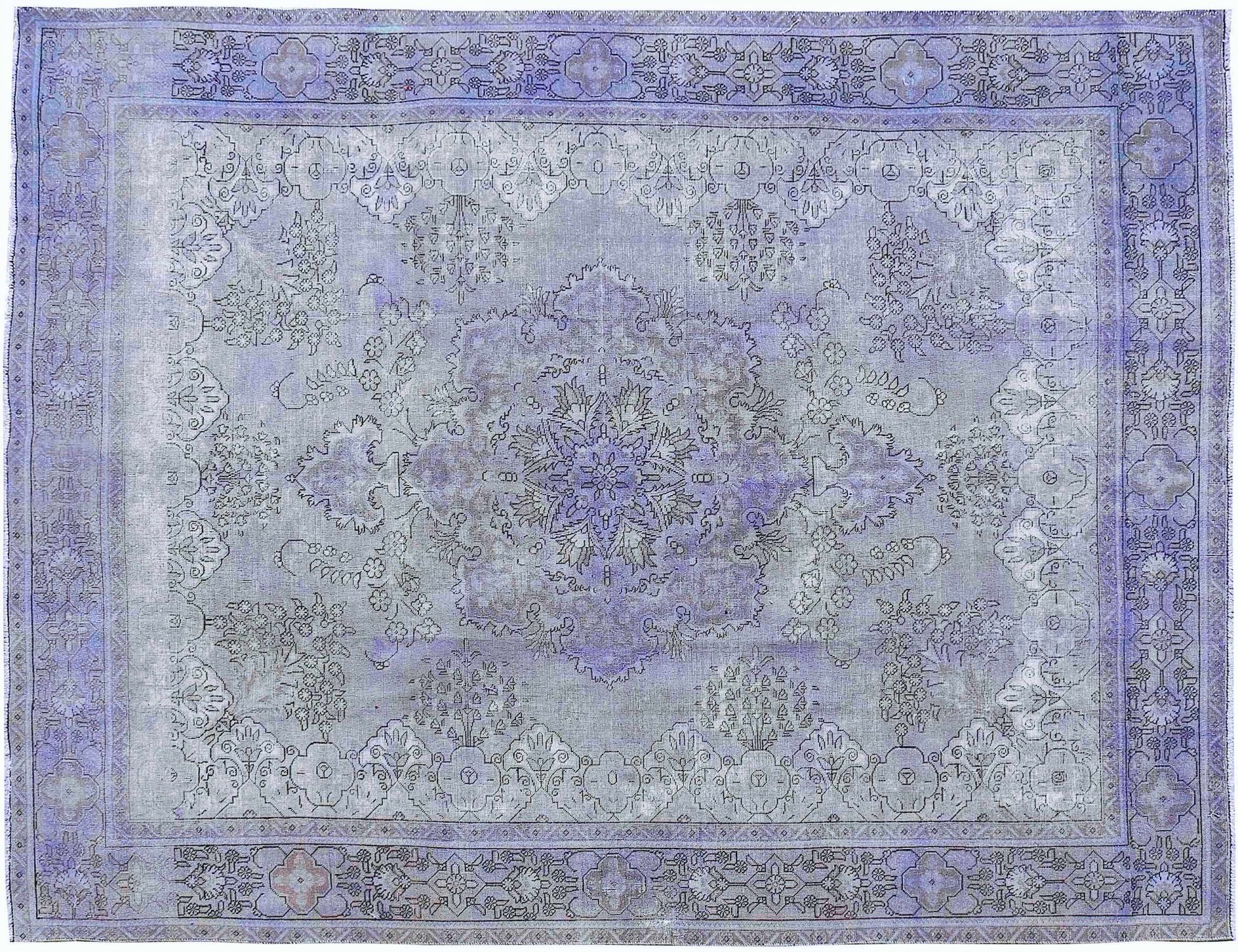 Persian Vintage    <br/>380 x 290 cm