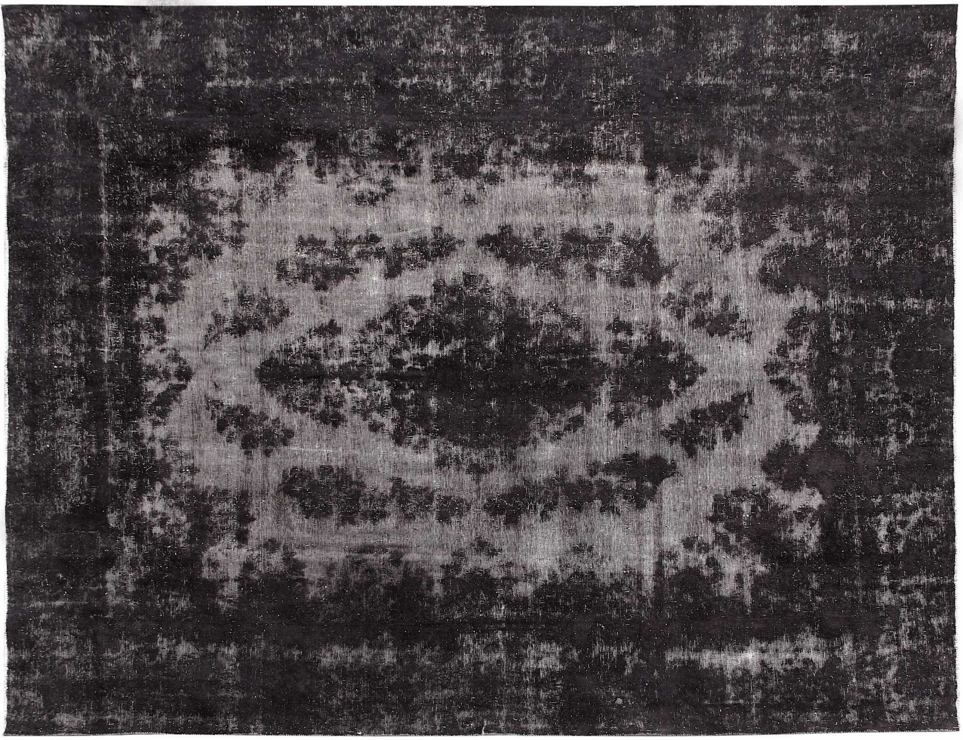 Persian Vintage    <br/>371 x 285 cm