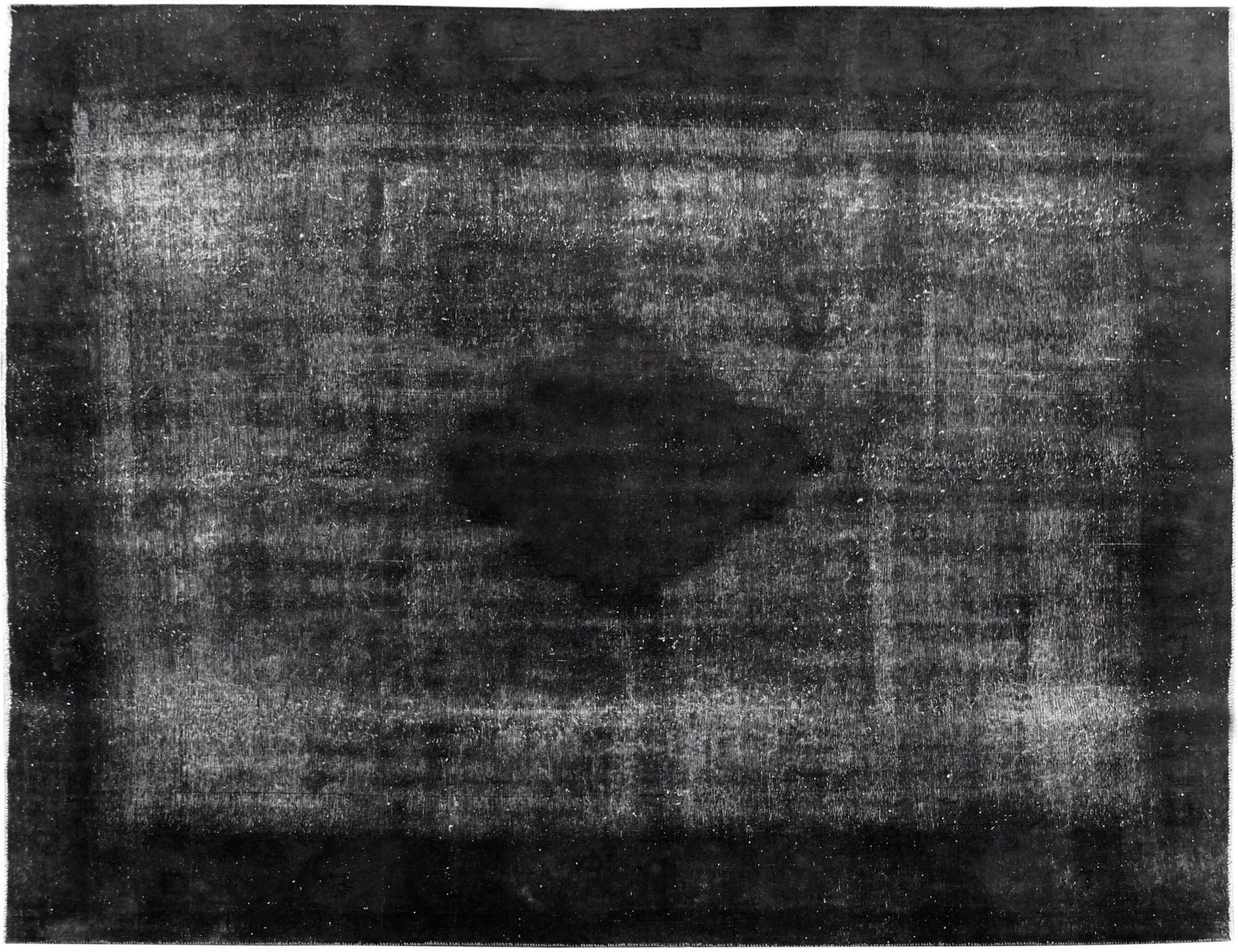 Persian Vintage    <br/>348 x 272 cm