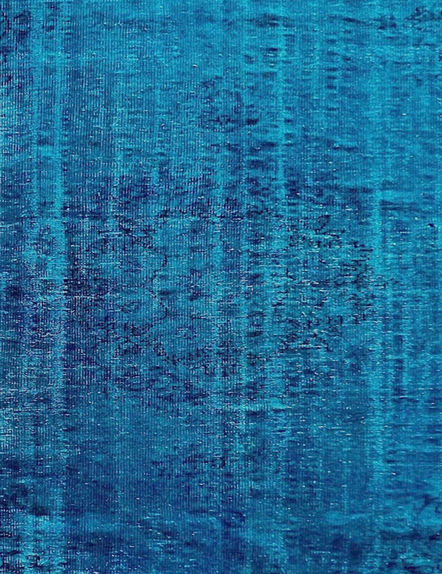 Vintage    <br/>292 x 191 cm