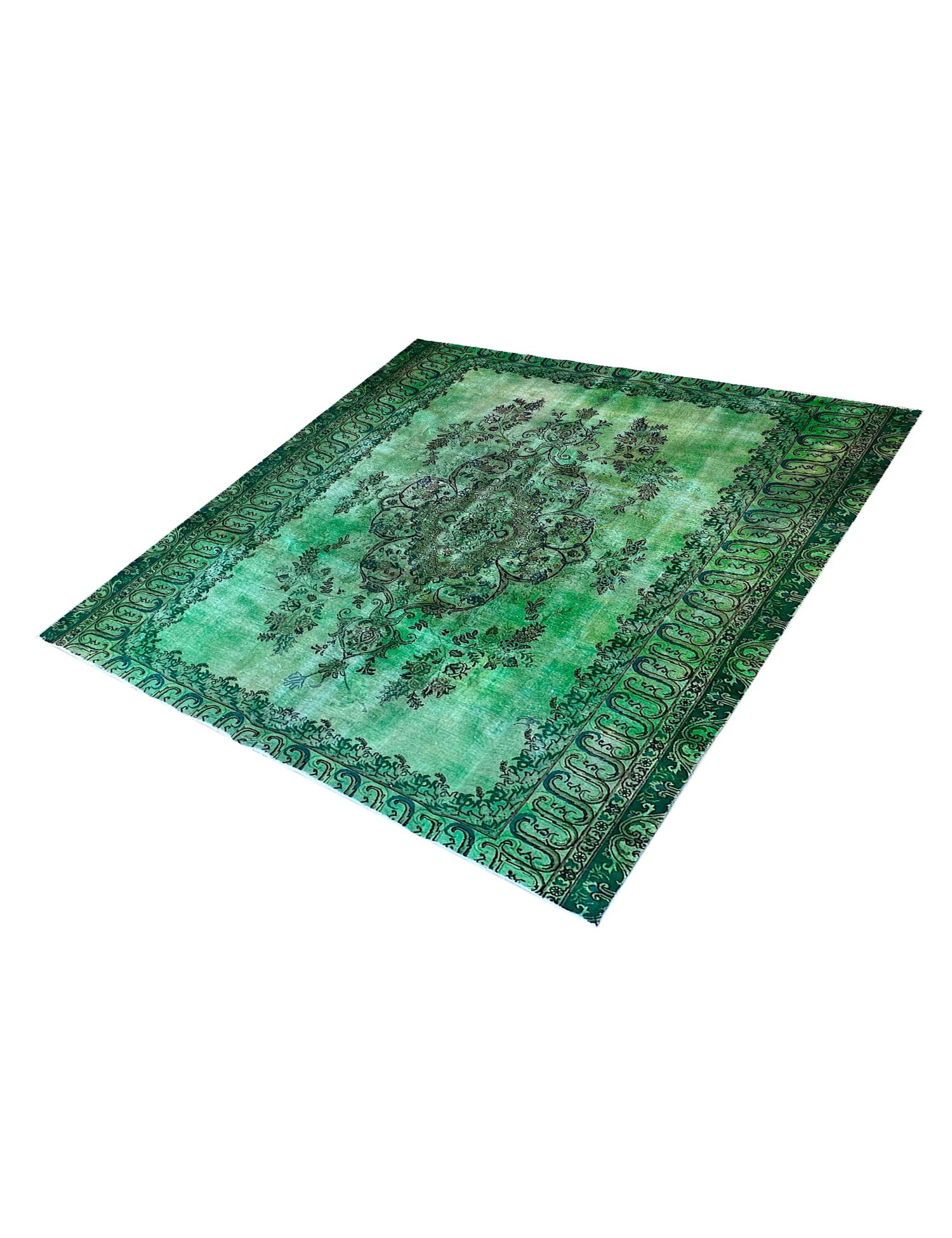 Vintage    <br/>318 x 278 cm