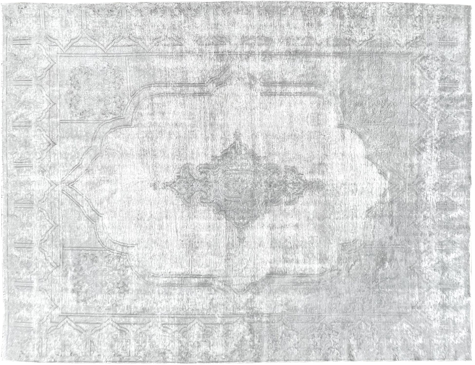 Vintage    <br/>460 x 296 cm