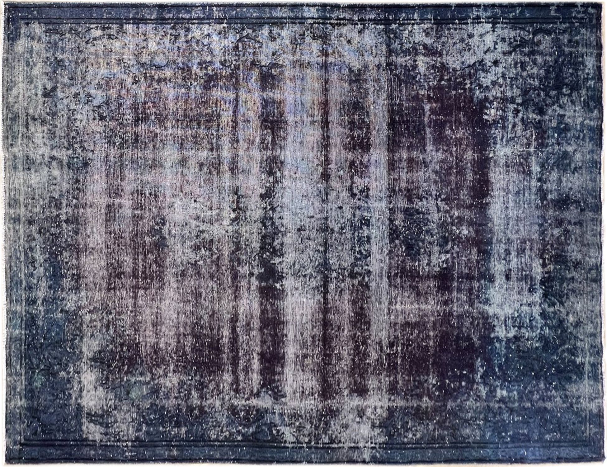 Persian Vintage    <br/>315 x 185 cm