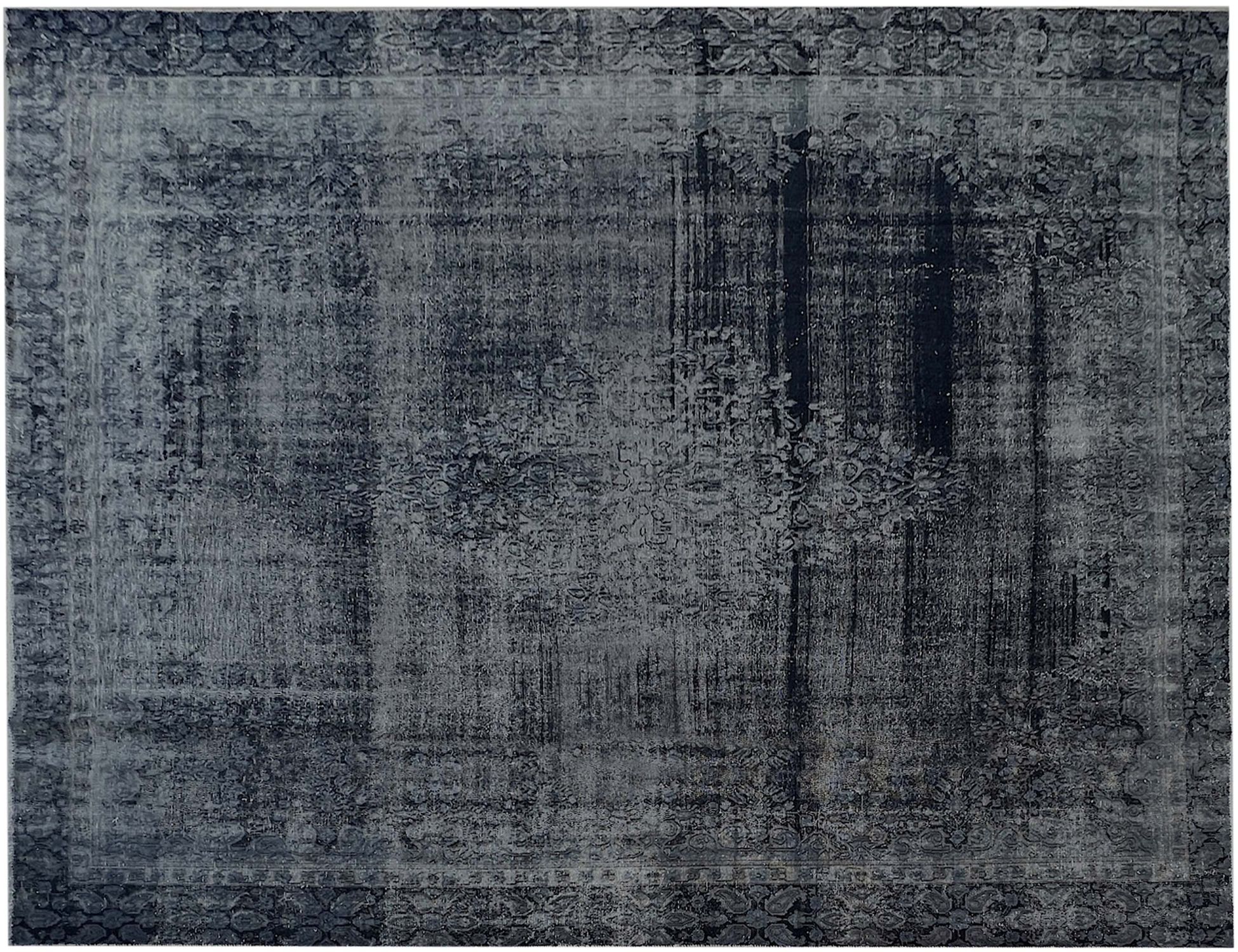 Persian Vintage    <br/>355 x 287 cm