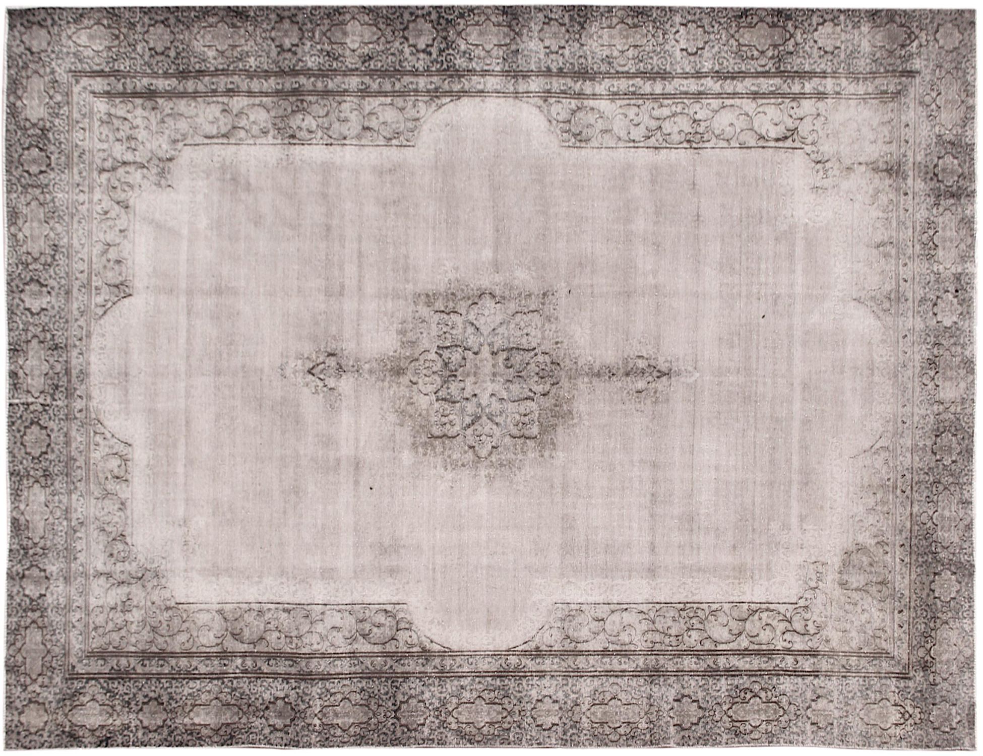 Persian Vintage    <br/>470 x 280 cm