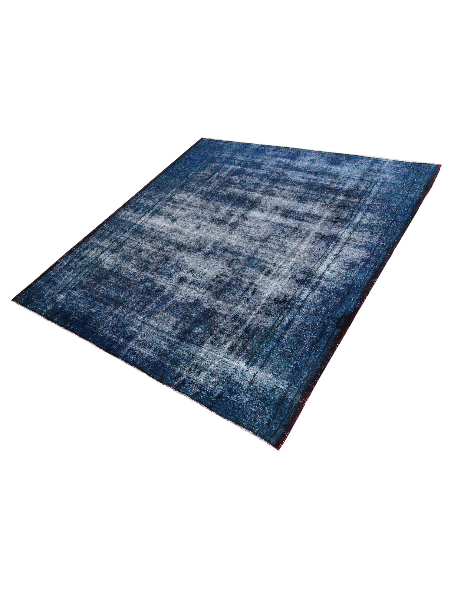 Vintage    <br/>381 x 294 cm