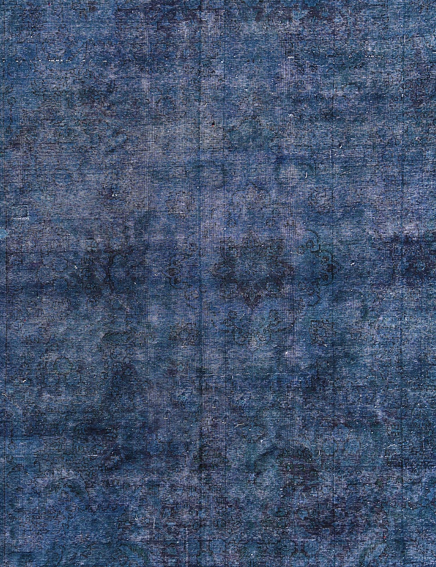 Vintage    <br/>349 x 261 cm