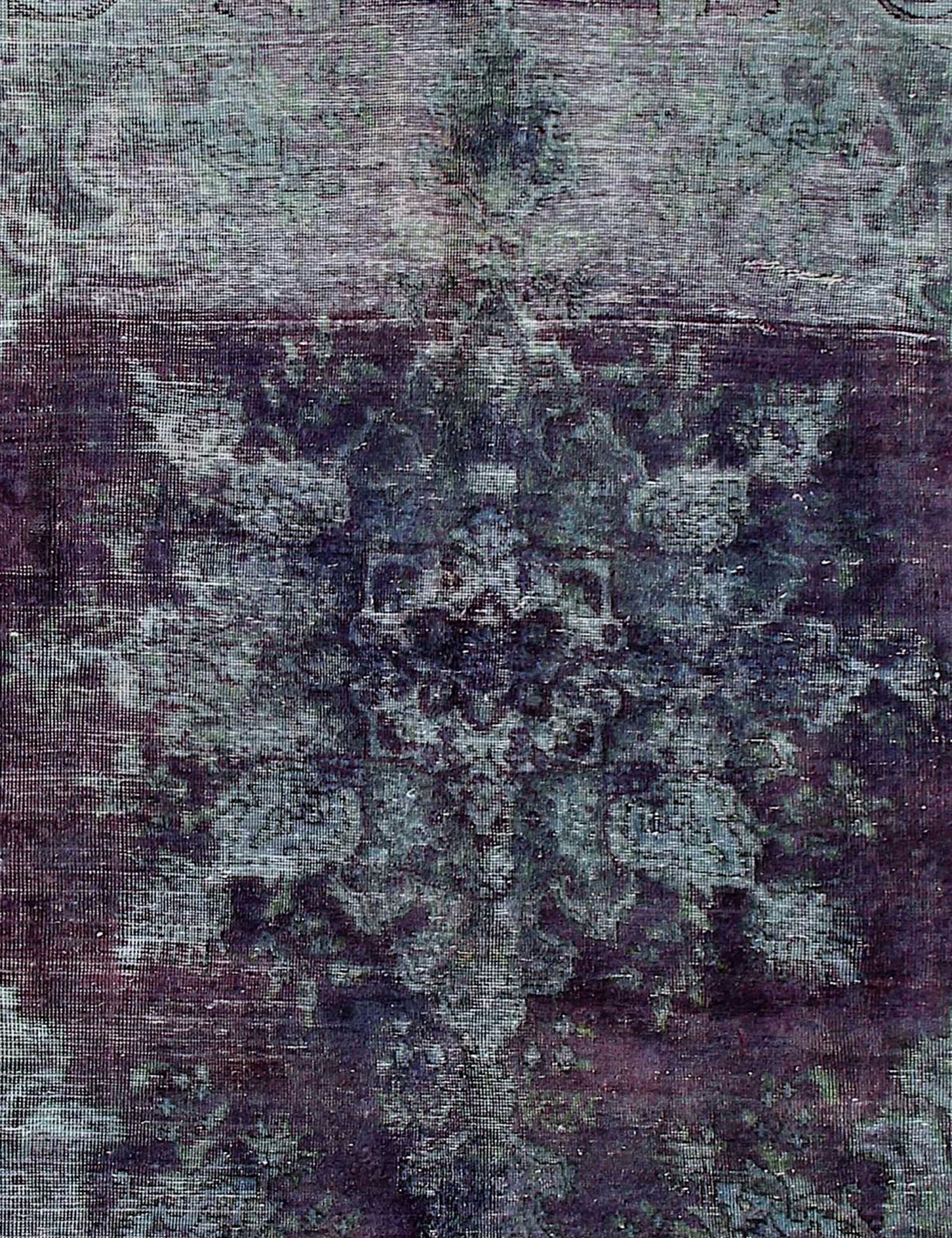 Persian Vintage    <br/>275 x 197 cm