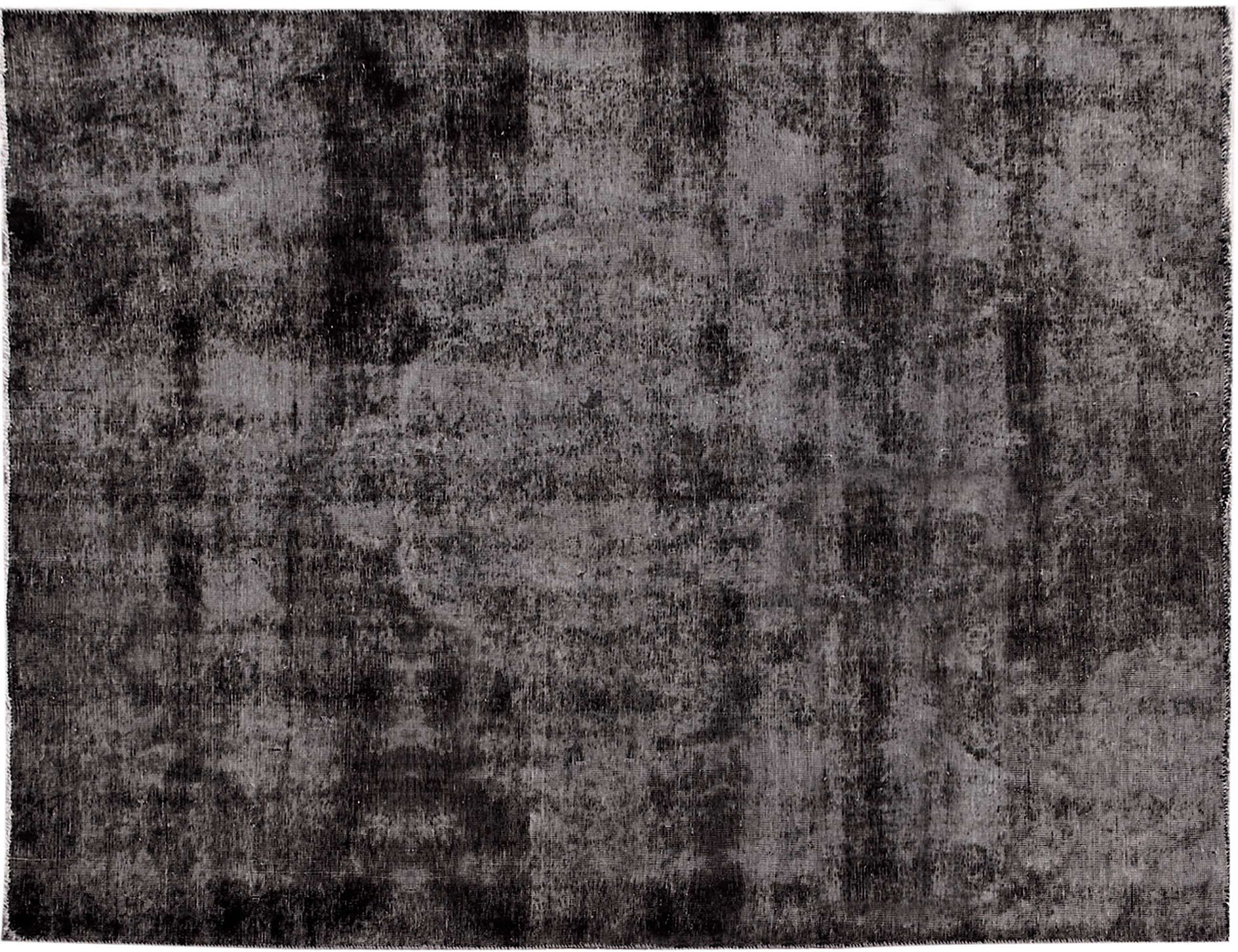 Persian Vintage    <br/>295 x 202 cm