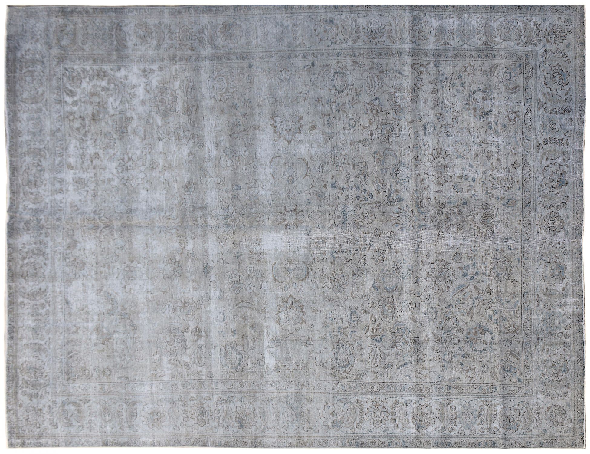 Vintage    <br/>387 x 291 cm