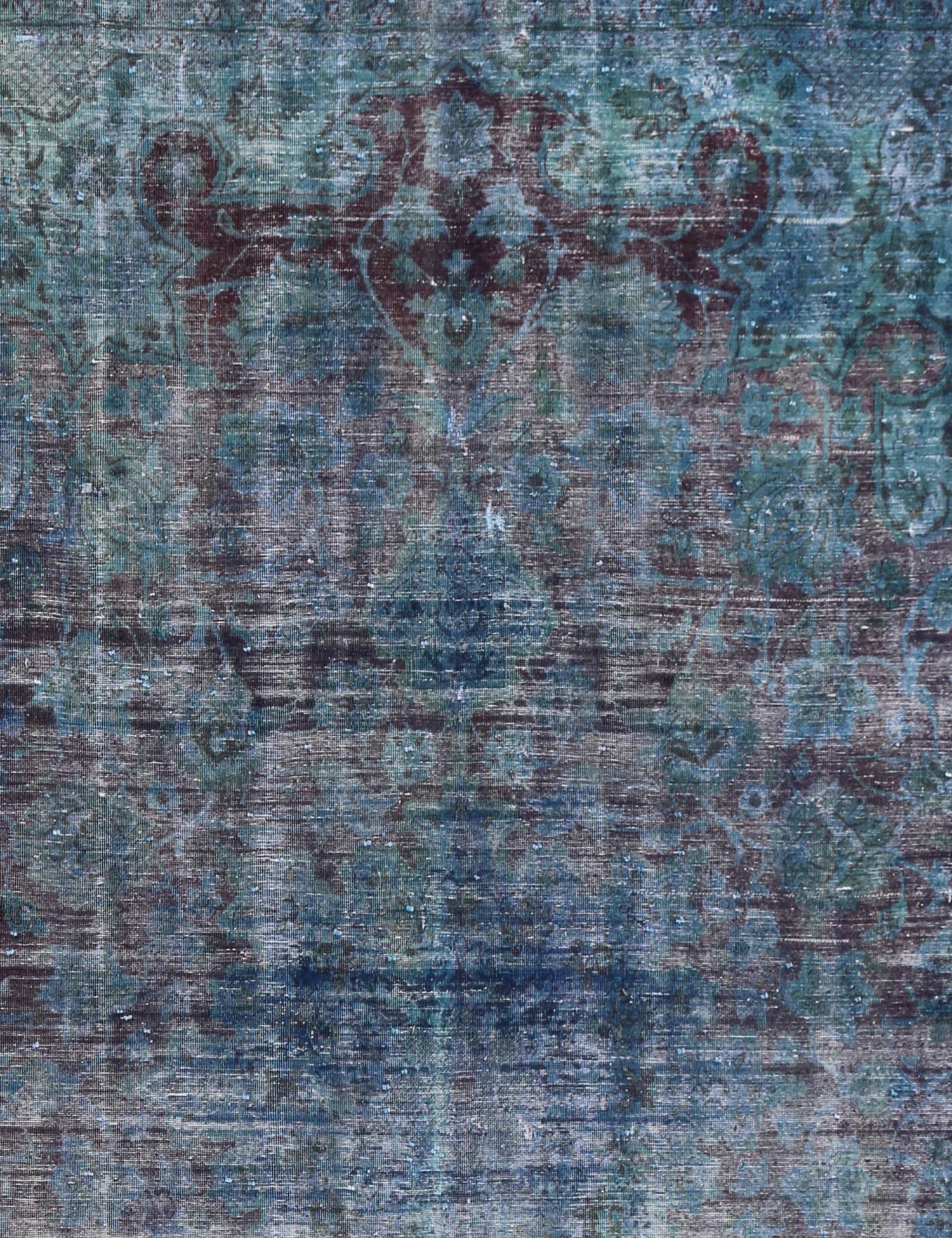 Vintage    <br/>383 x 275 cm