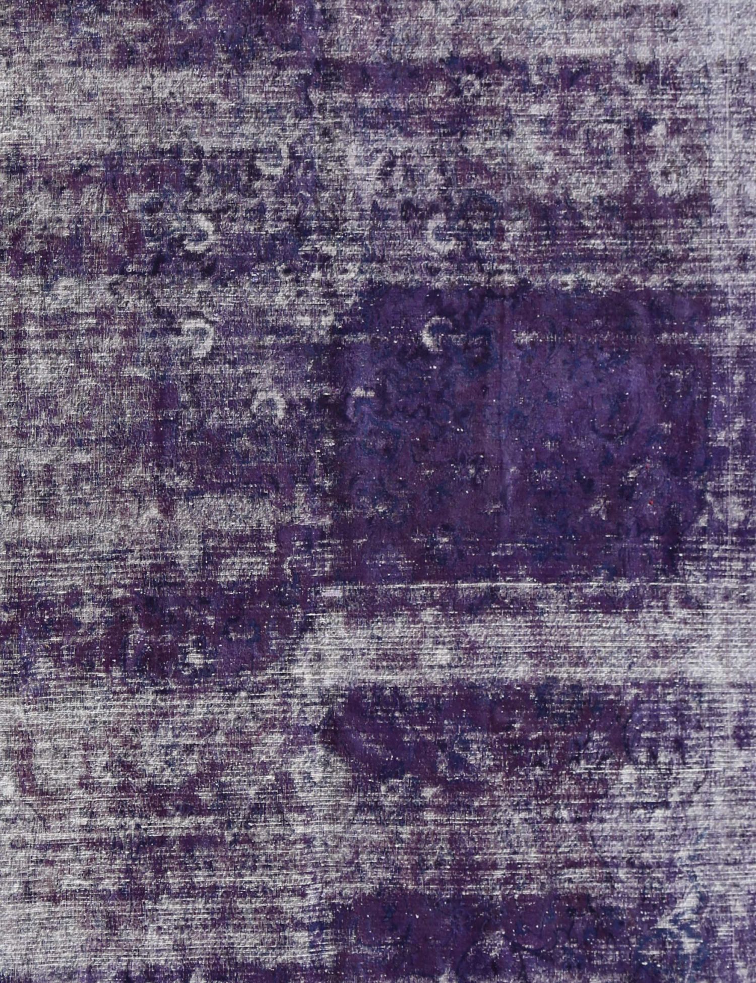 Vintage    <br/>383 x 272 cm