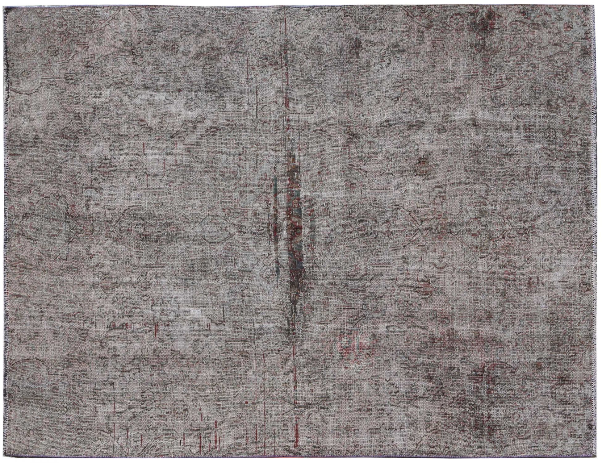 Vintage    <br/>242 x 186 cm