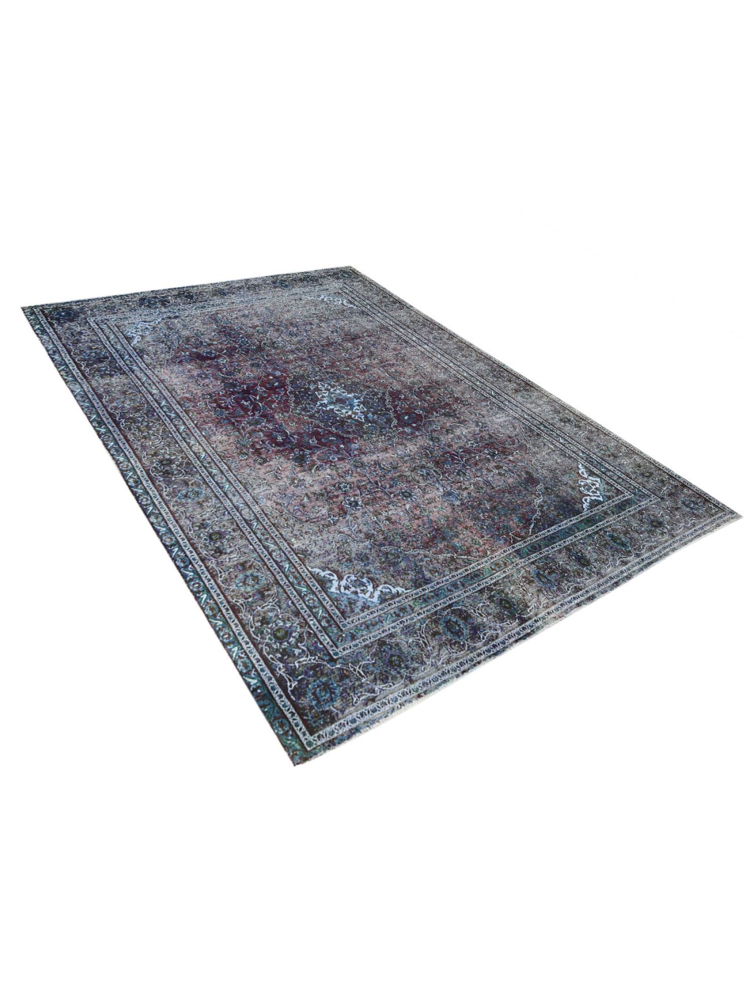 Vintage    <br/>369 x 274 cm