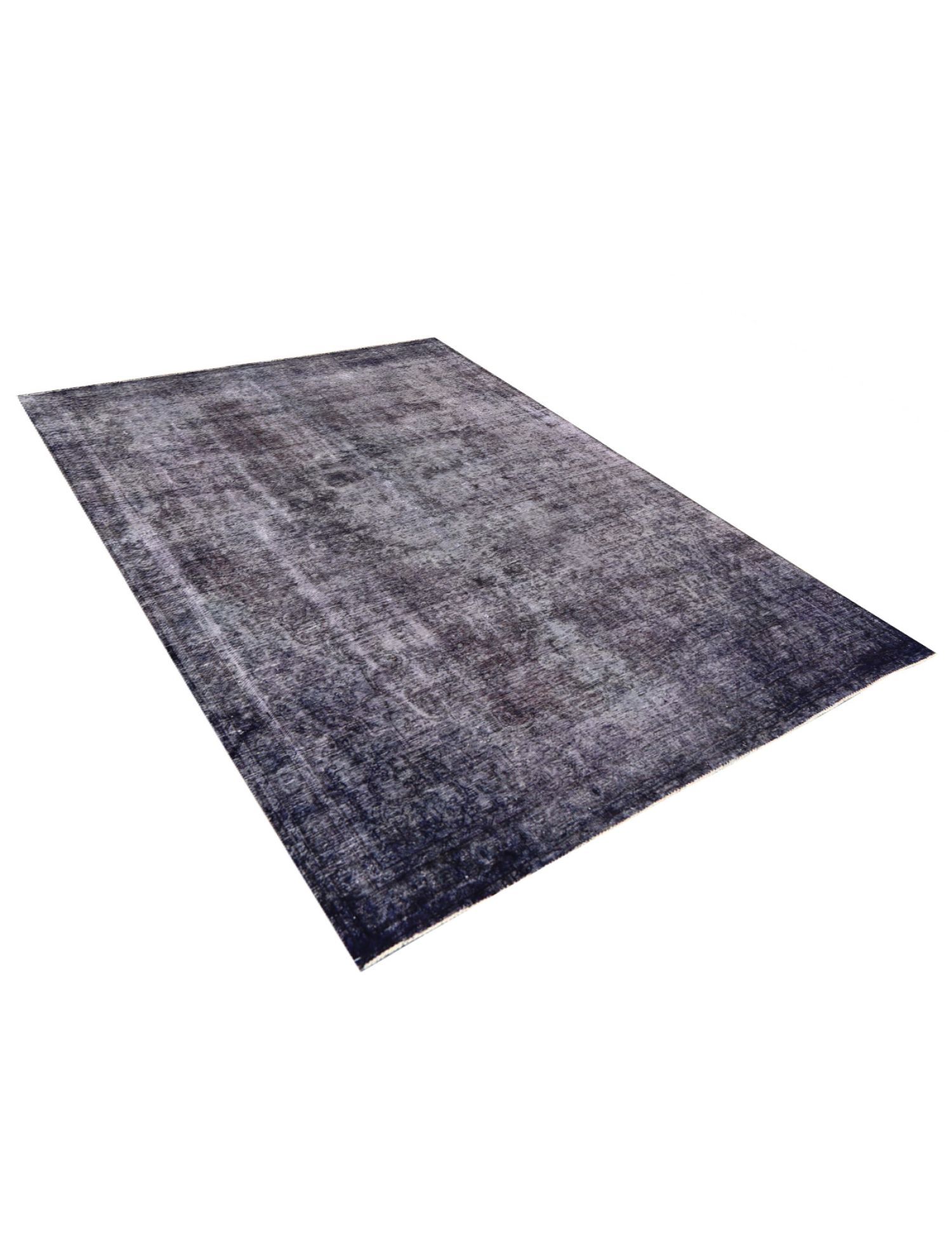 Vintage    <br/>320 x 219 cm