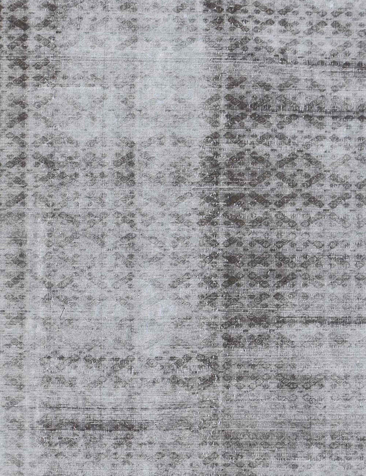 Vintage    <br/>360 x 294 cm