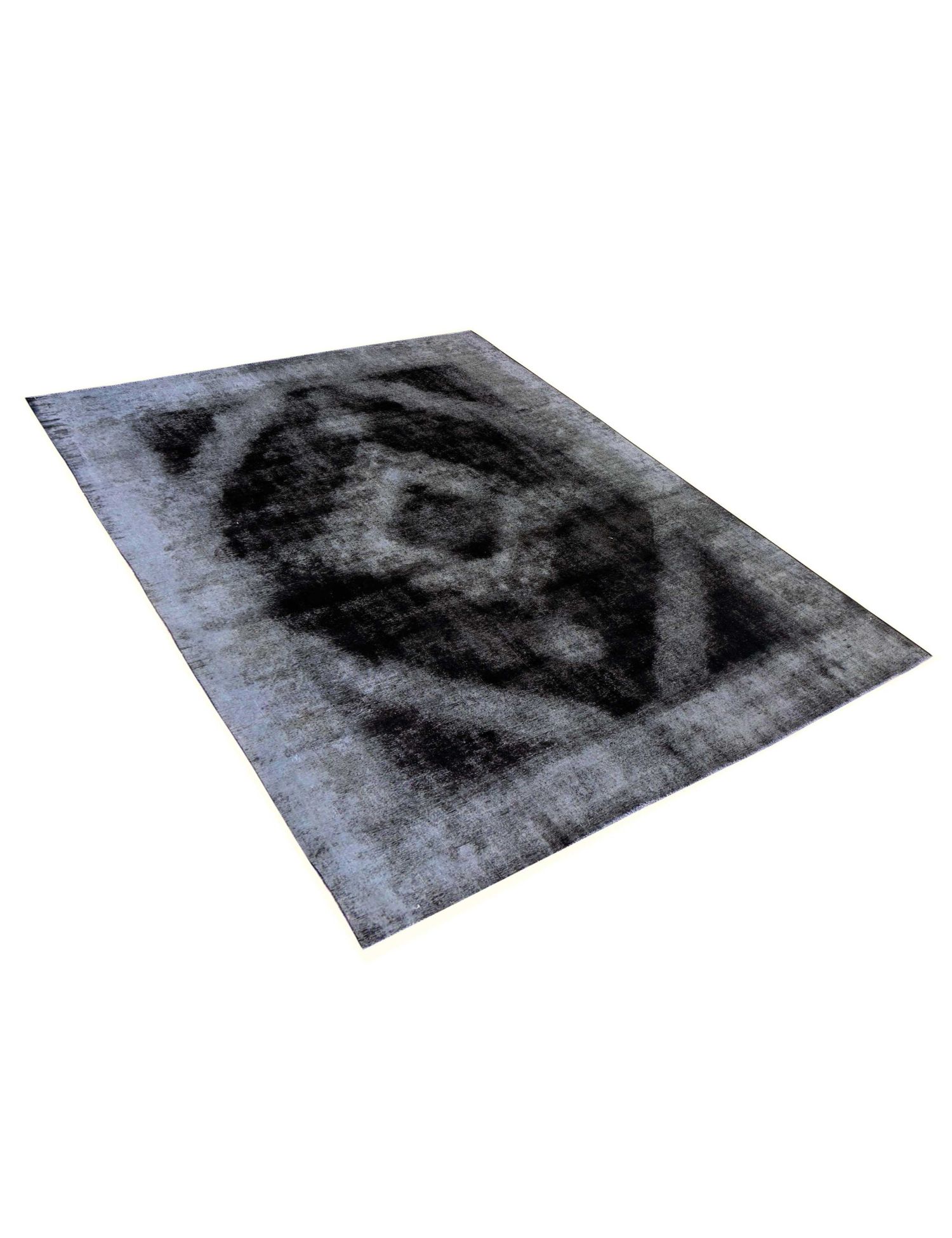 Vintage    <br/>386 x 295 cm