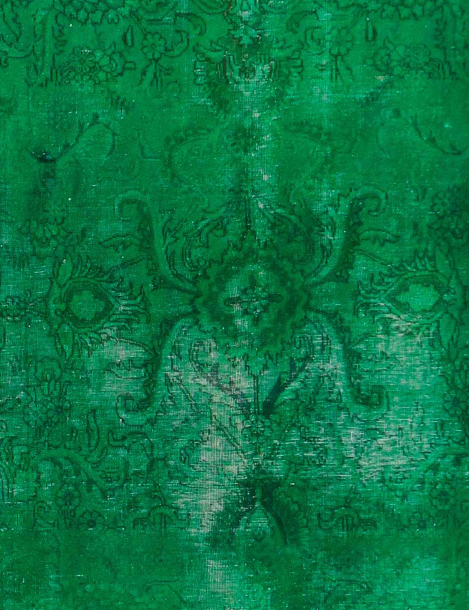 Vintage    <br/>340 x 268 cm