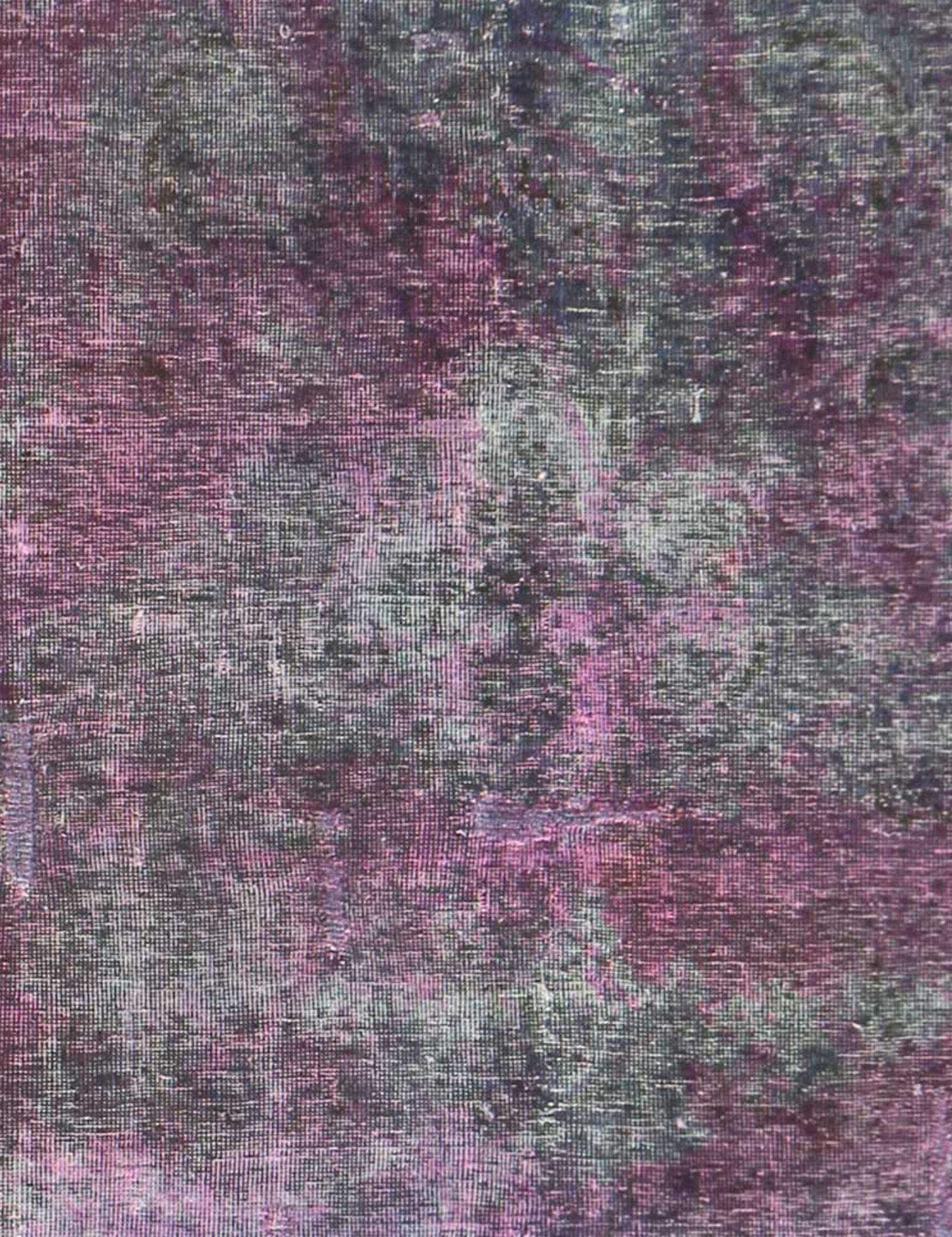 Vintage    <br/>285 x 203 cm