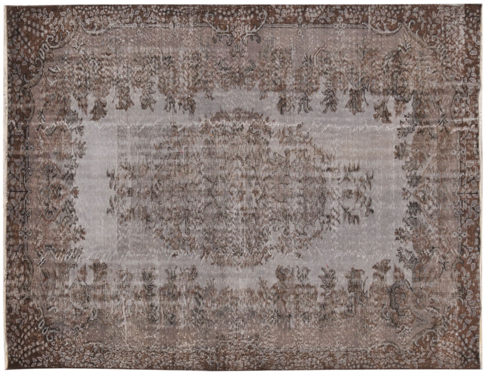 Vintage    <br/>276 x 187 cm