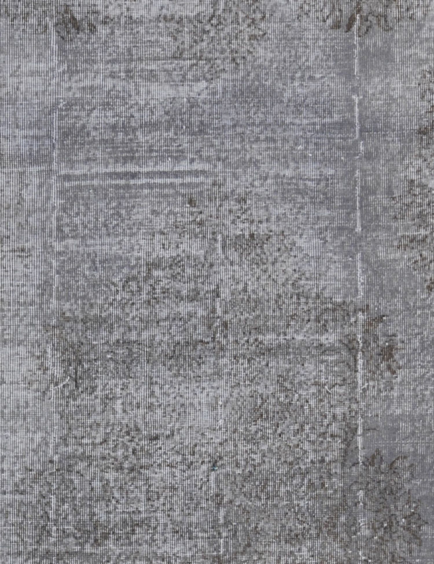 Vintage    <br/>320 x 198 cm