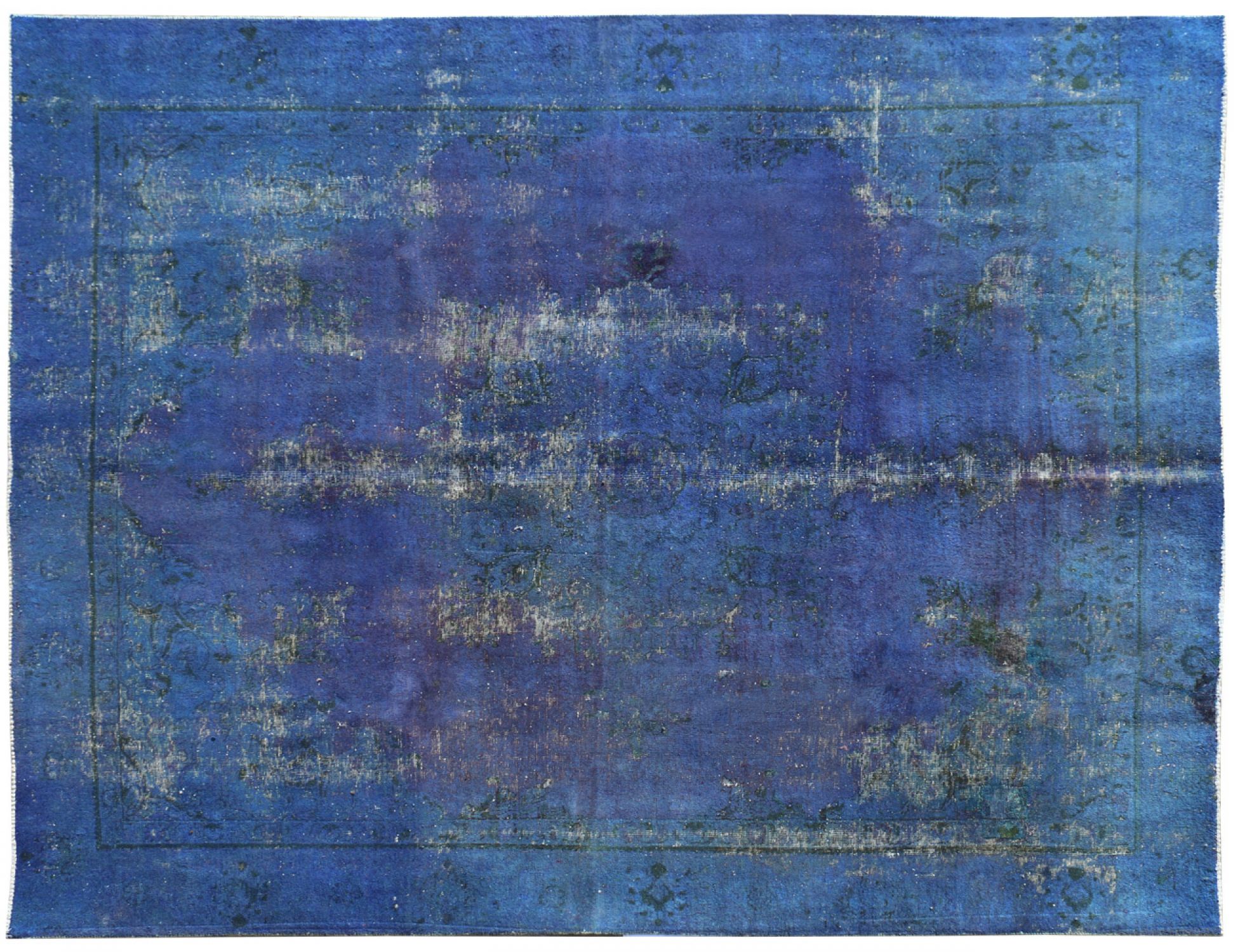 Vintage    <br/>336 x 265 cm