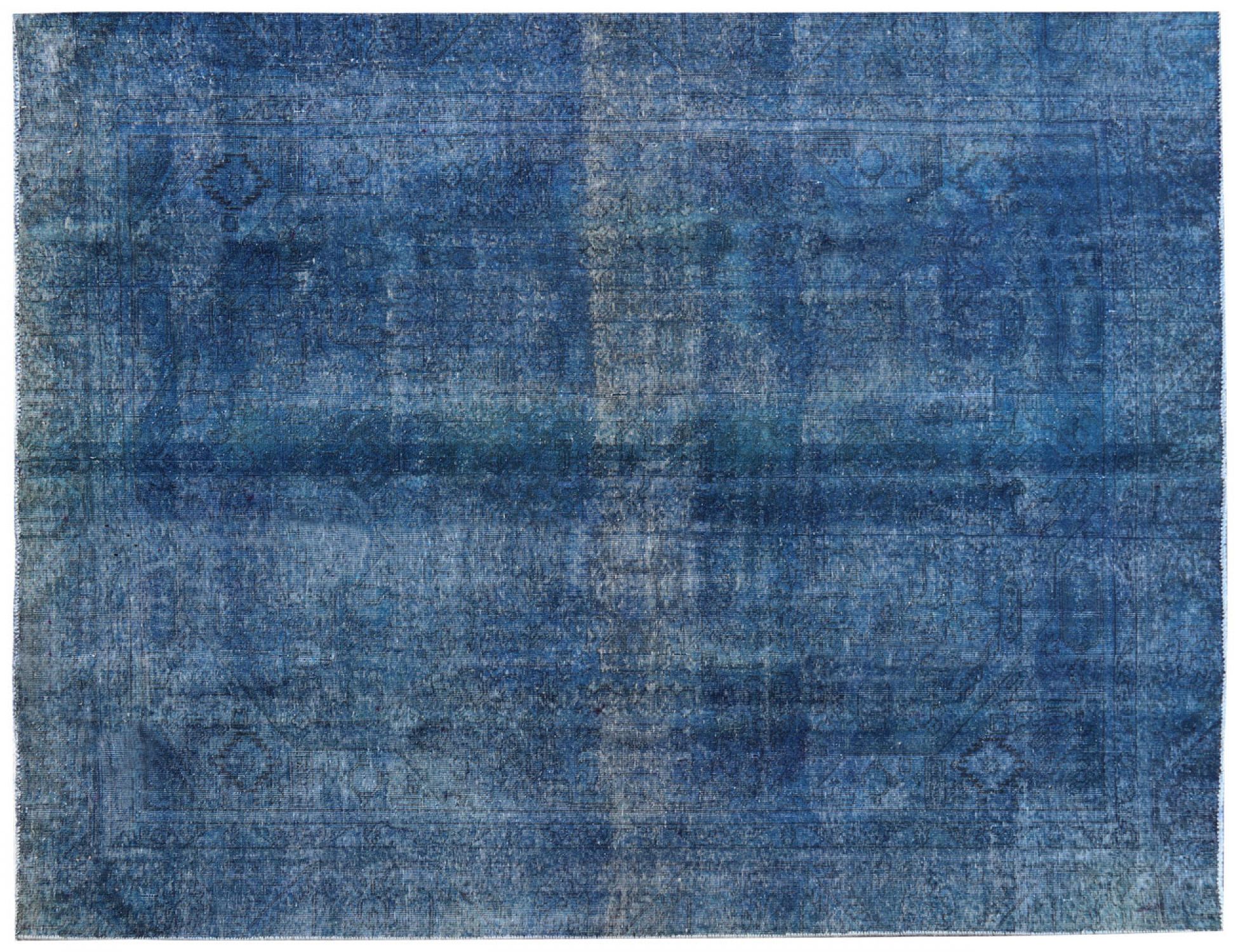 Vintage    <br/>347 x 254 cm