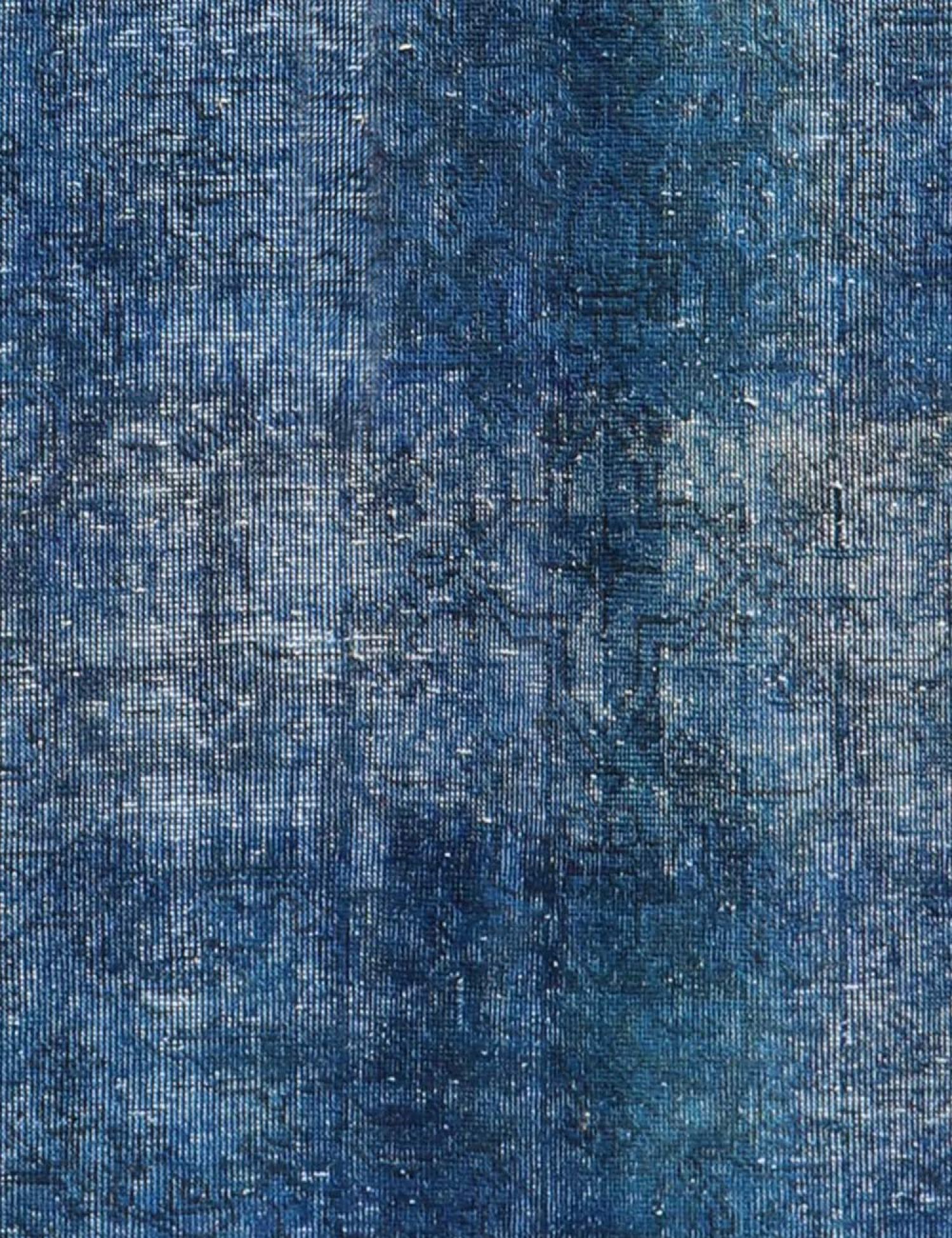 Vintage    <br/>347 x 254 cm