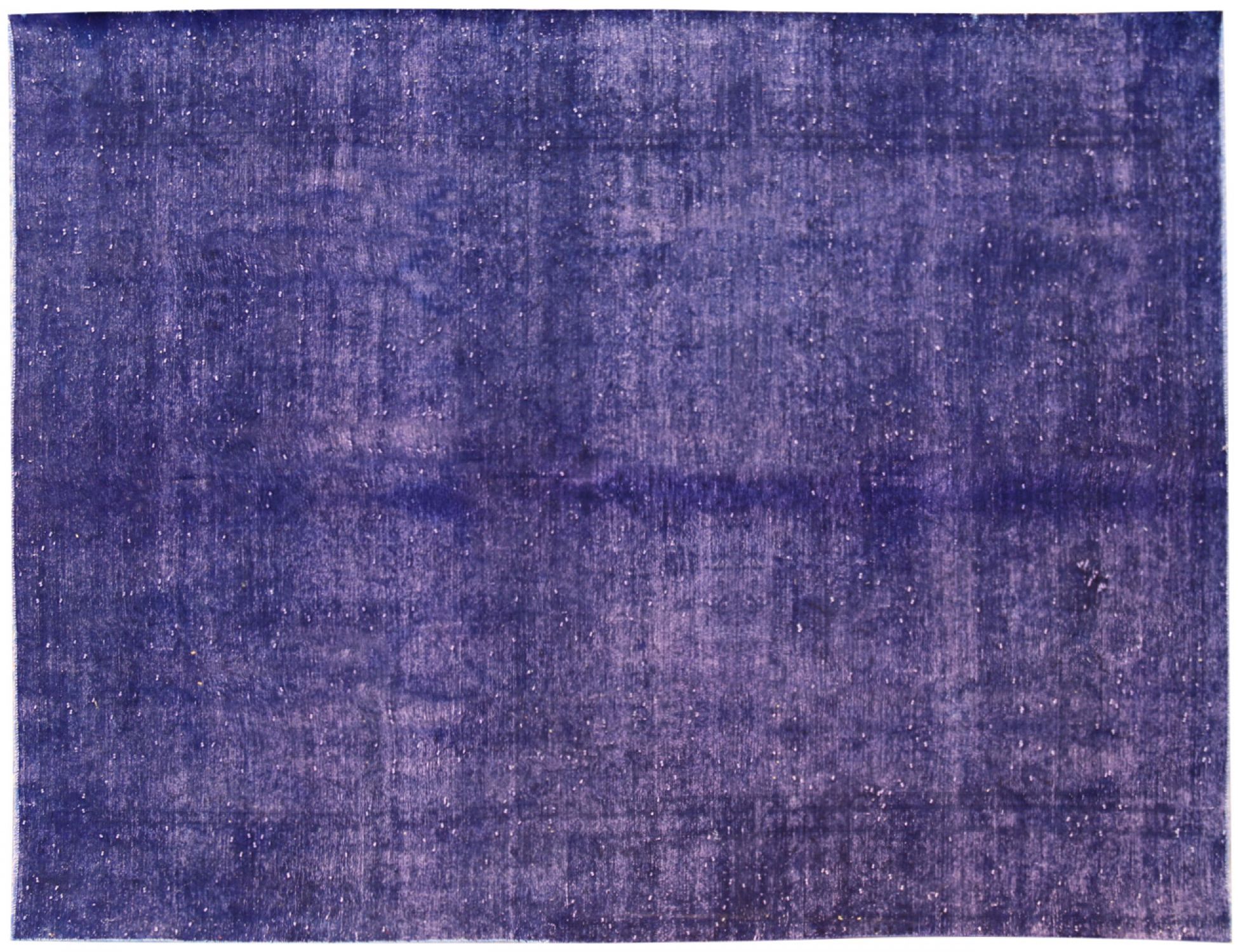 Vintage    <br/>352 x 285 cm