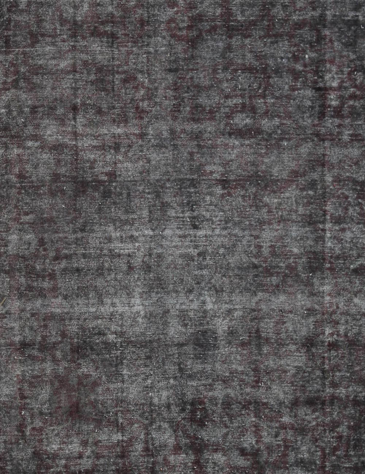 Vintage    <br/>355 x 273 cm