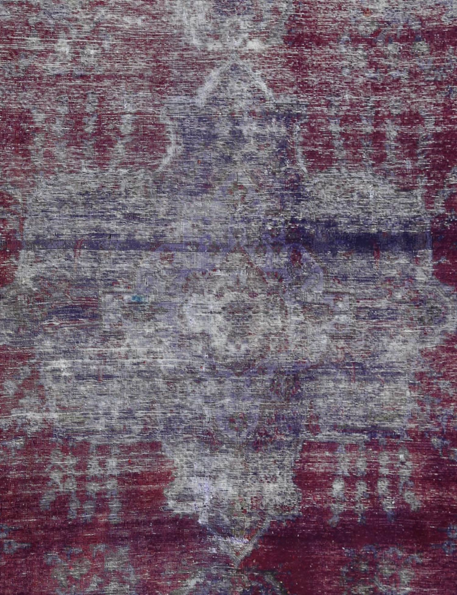 Vintage    <br/>307 x 227 cm