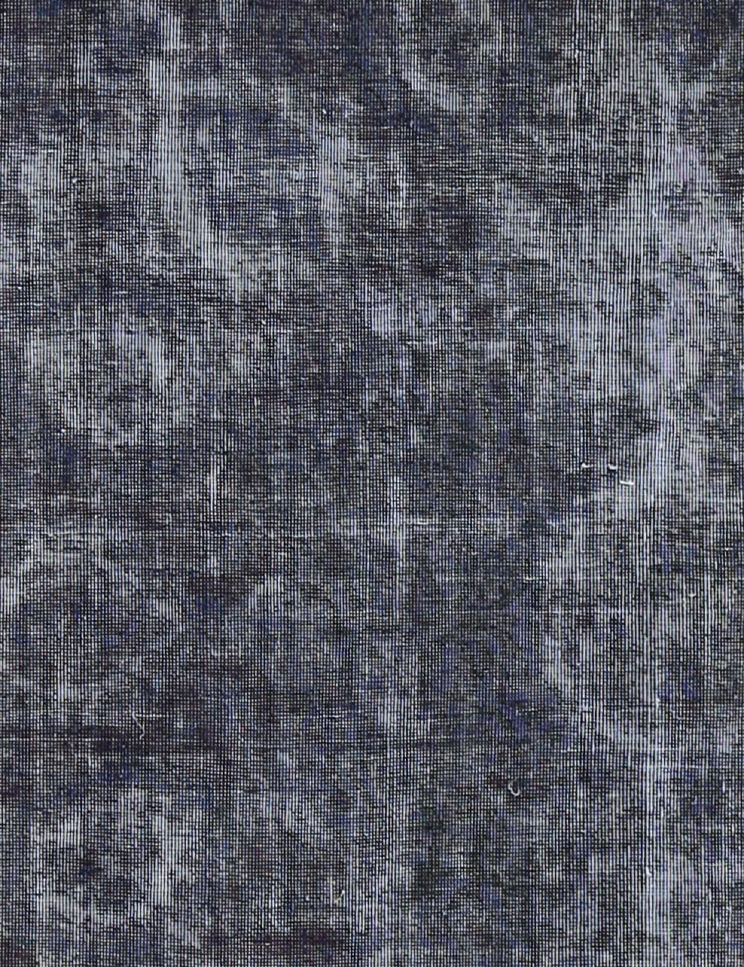 Vintage    <br/>295 x 222 cm