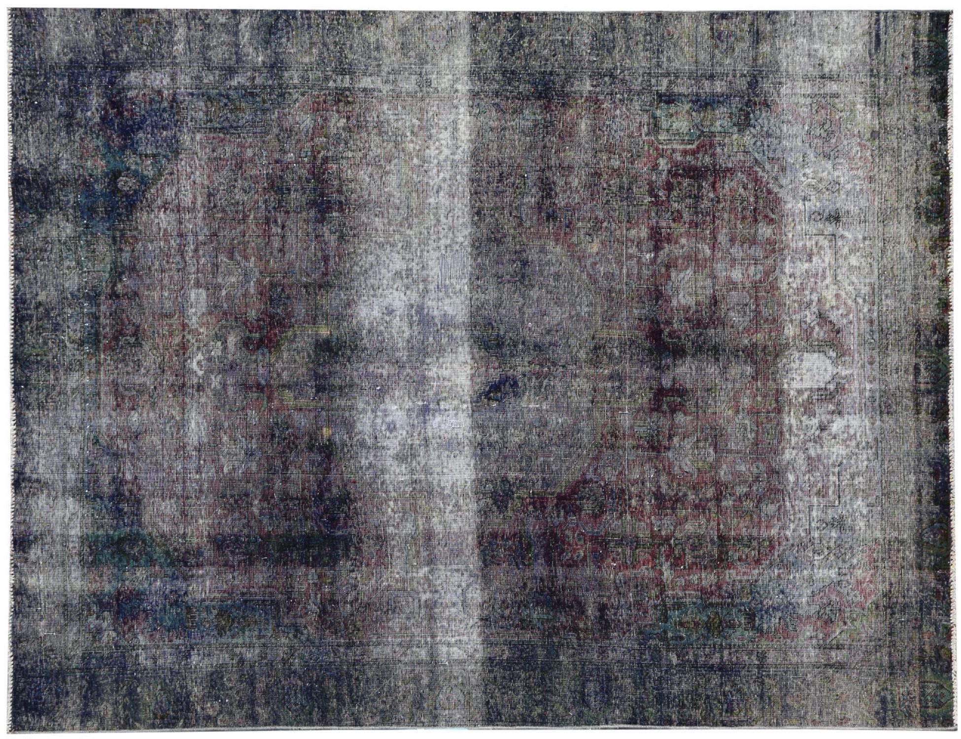 Vintage    <br/>310 x 223 cm