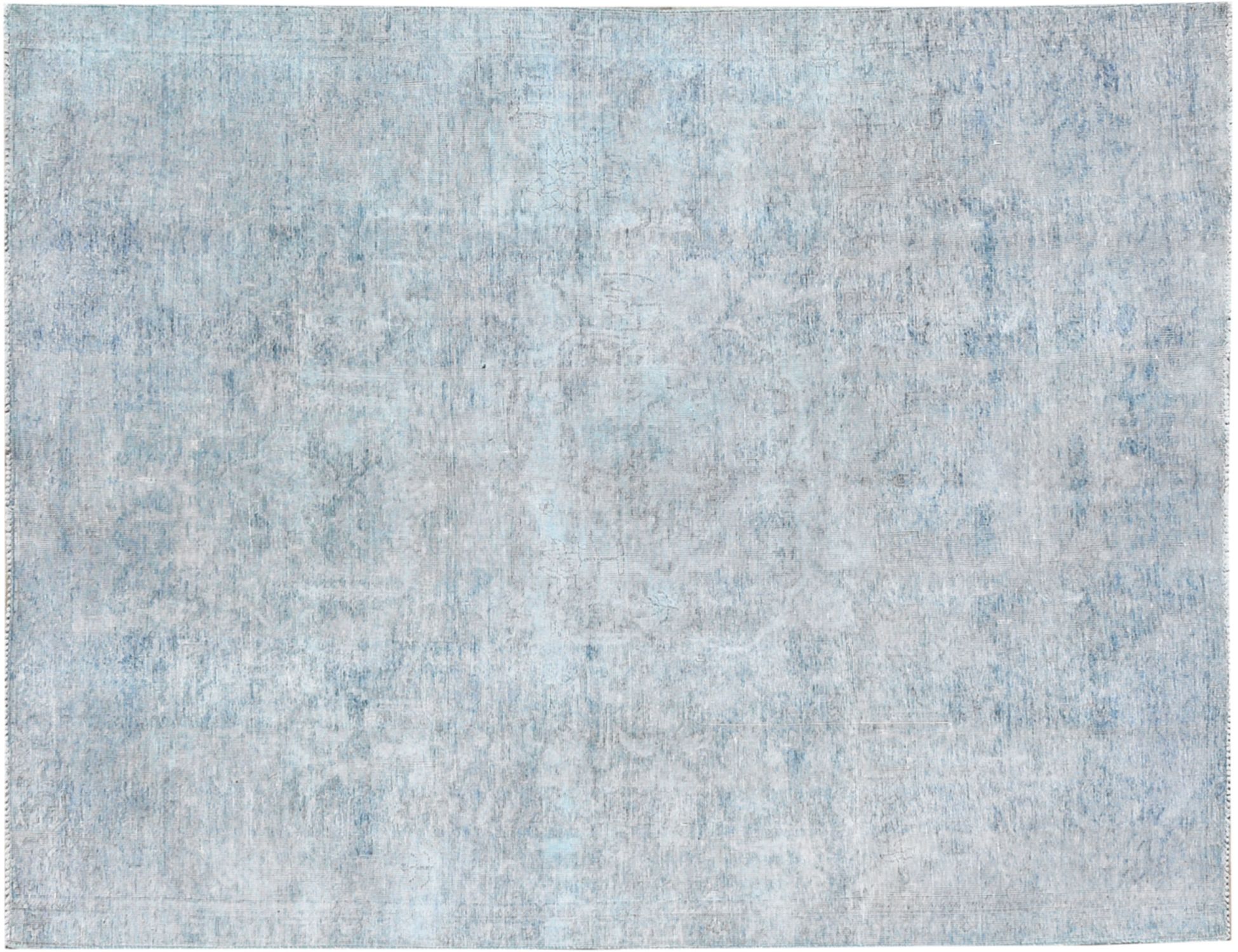 Persian vintage carpet  <br/>248 x 172 cm