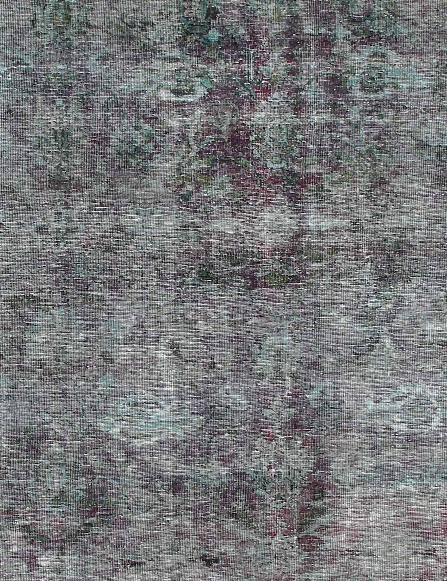 Persian Vintage    <br/>250 x 190 cm