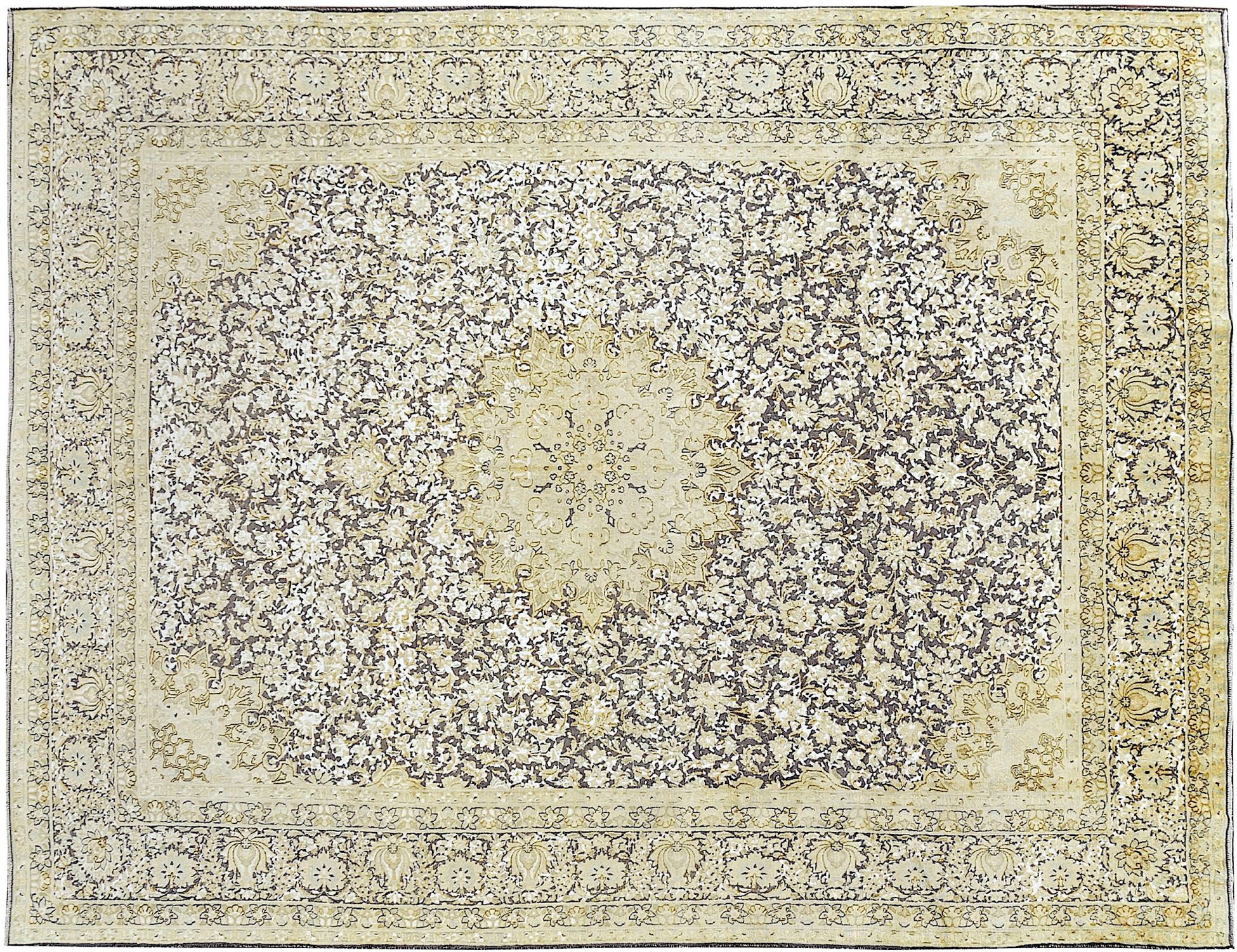 Retro Rug  <br/>420 x 302 cm