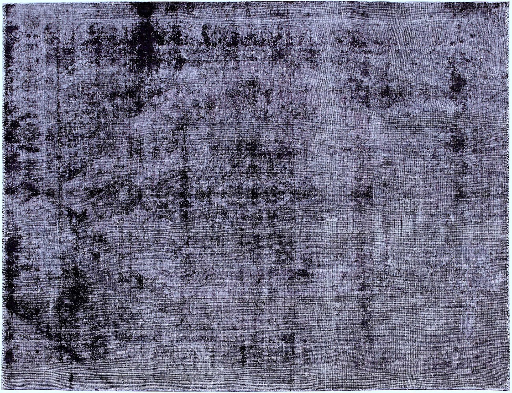 Persian Vintage    <br/>320 x 242 cm