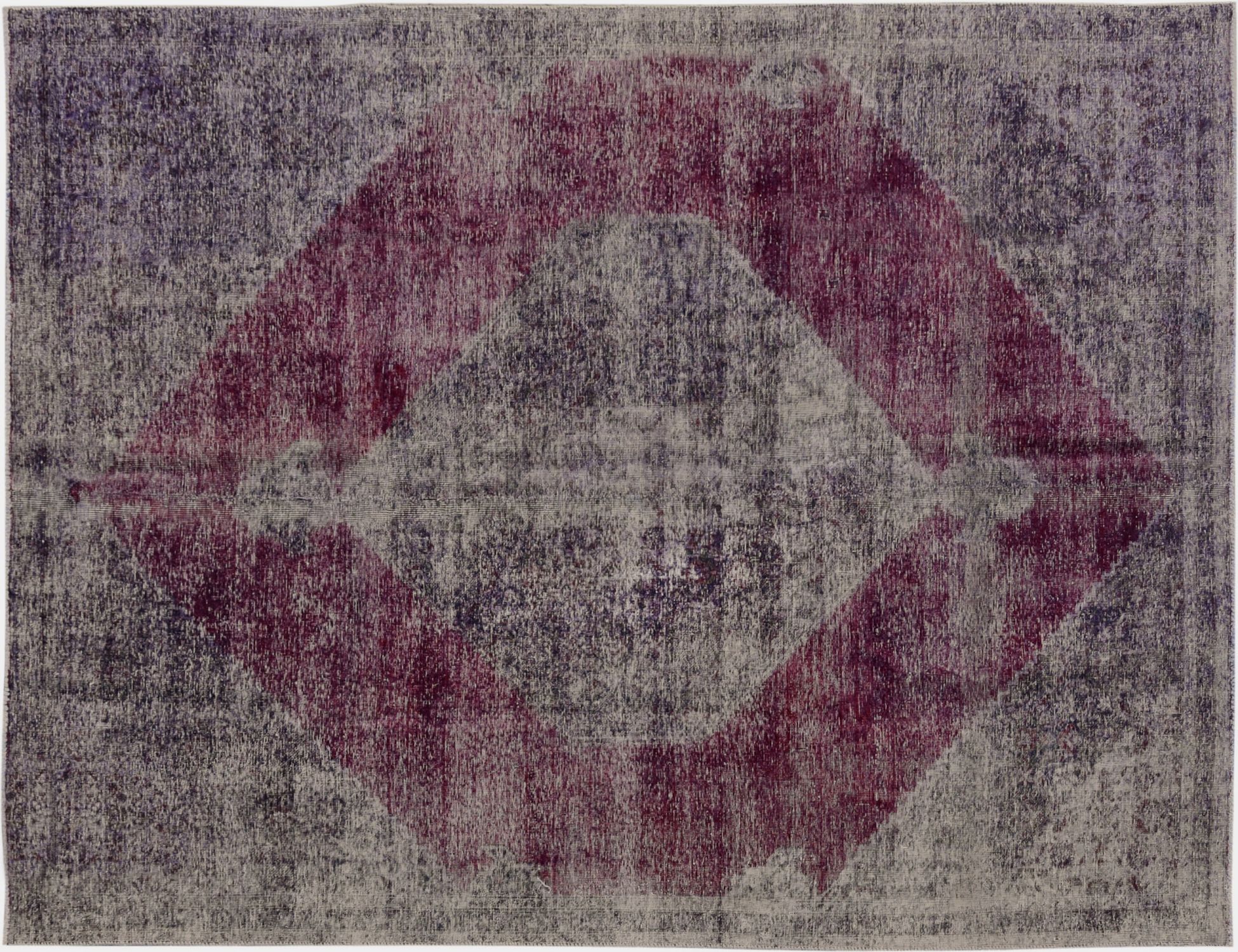 Vintage    <br/>322 x 214 cm