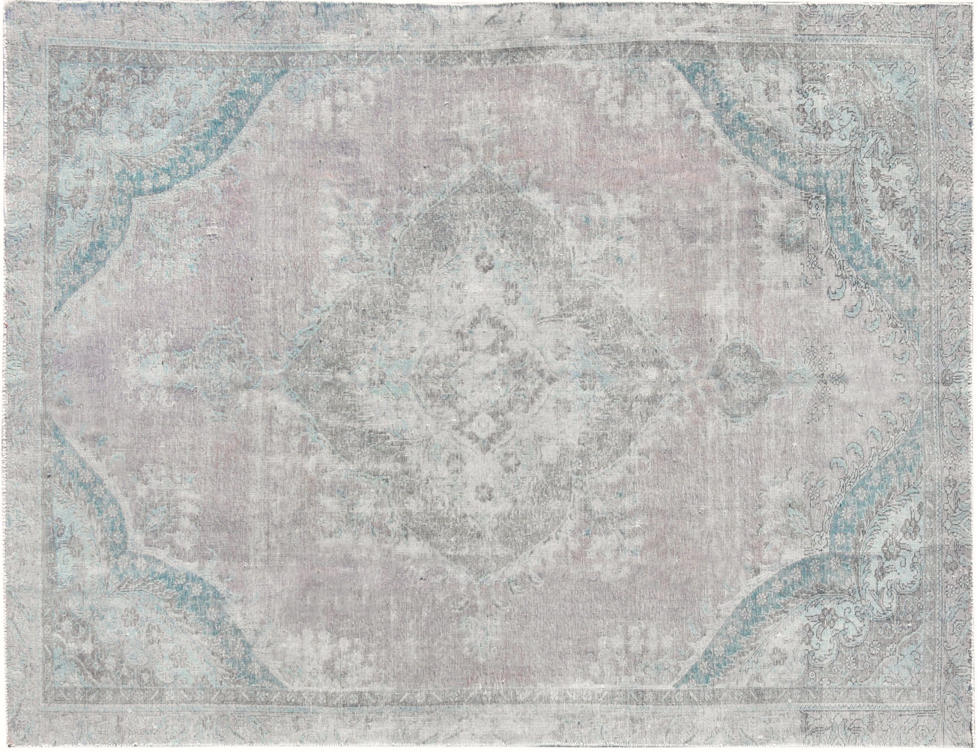 Persian Vintage    <br/>357 x 225 cm