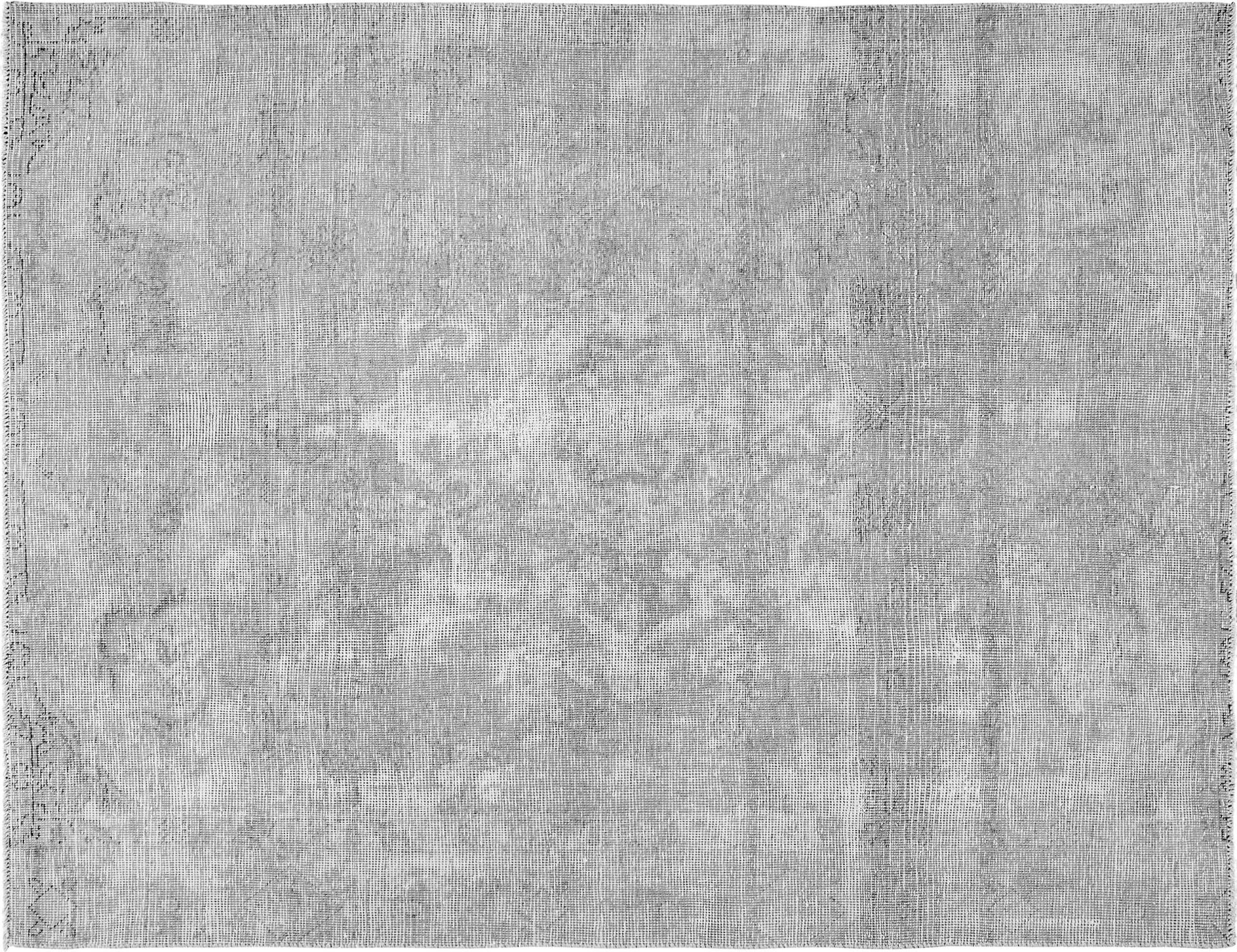 Persian vintage carpet  <br/>231 x 162 cm