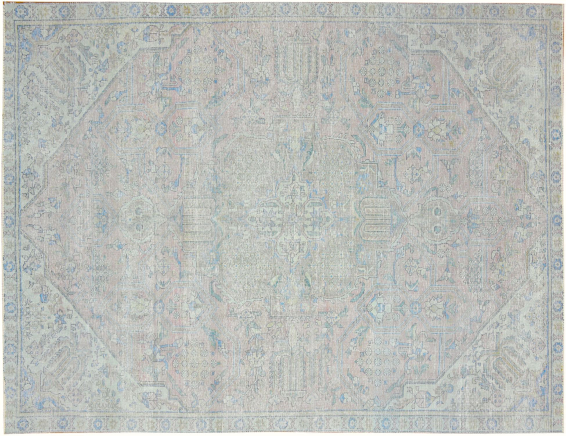 Persian vintage carpet  <br/>298 x 218 cm